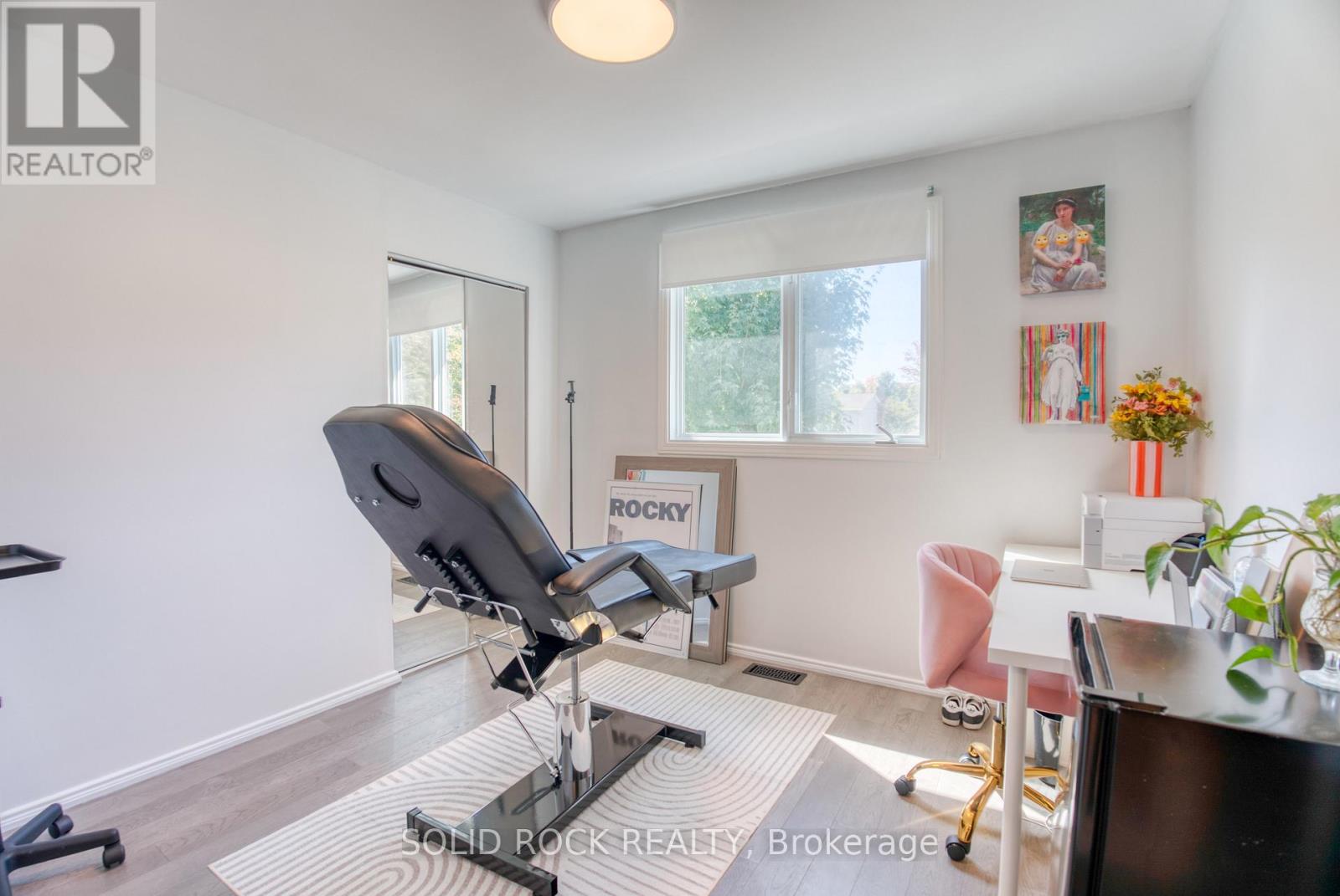 13 Weatherwood Crescent