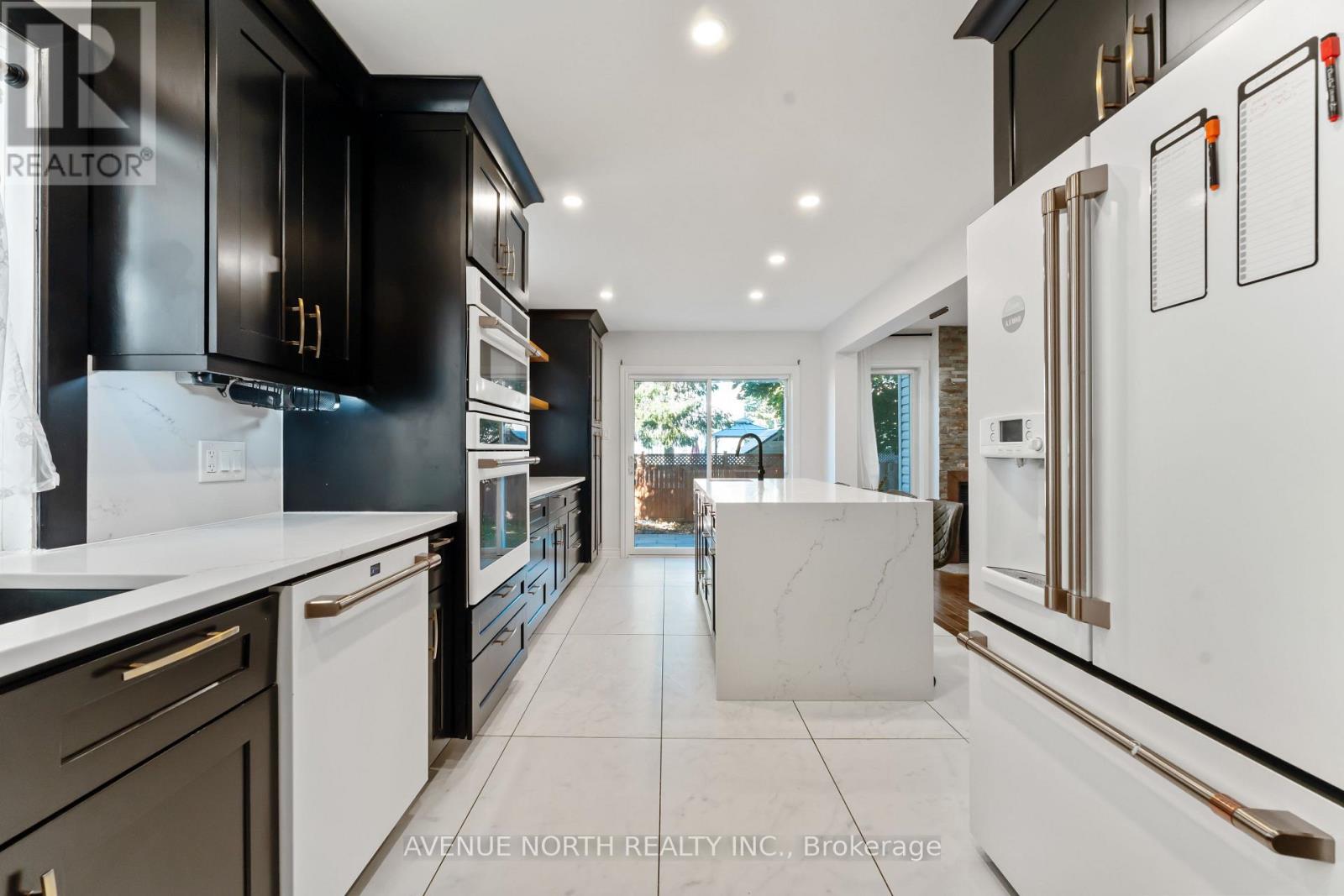 33 Sarrazin Way