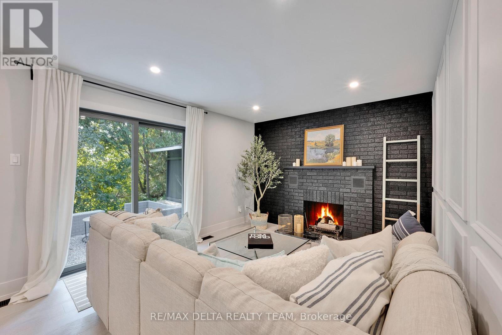 2556 Gravelle Crescent
