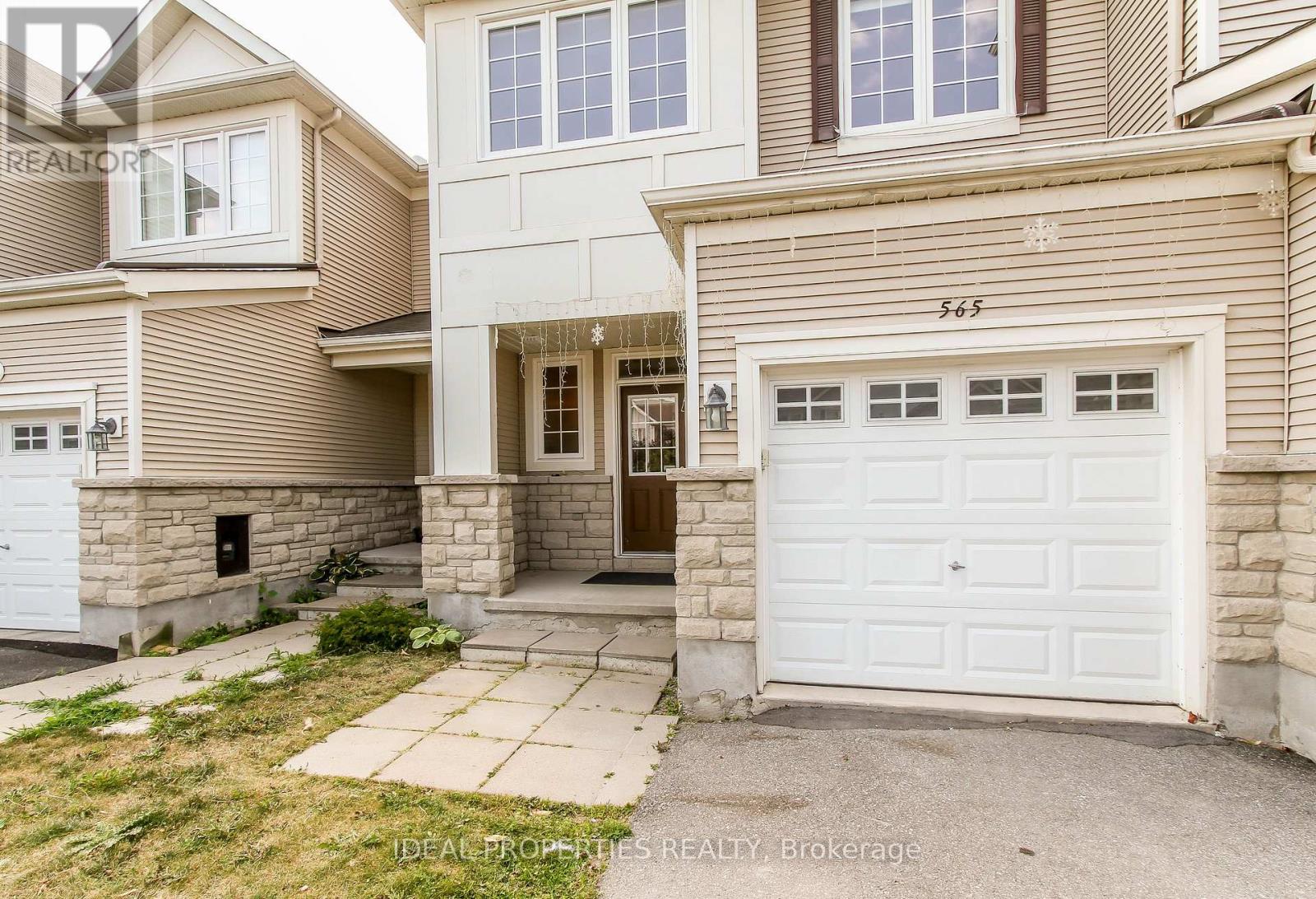 565 Pepperville Crescent