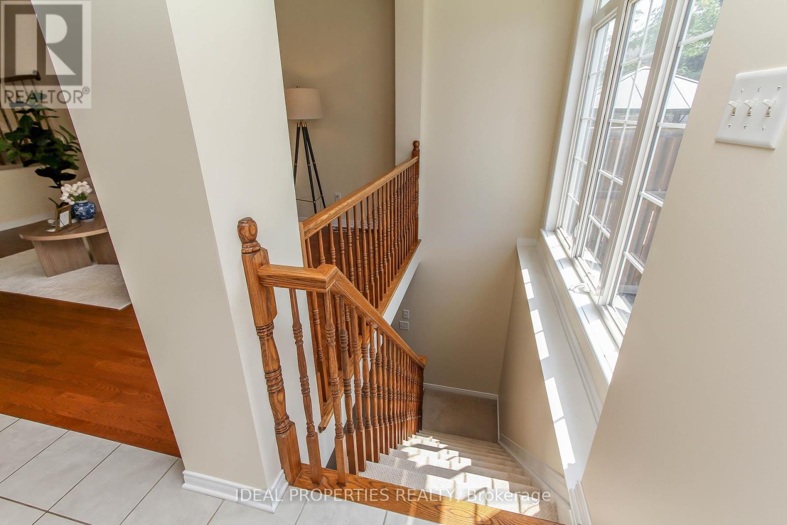565 Pepperville Crescent
