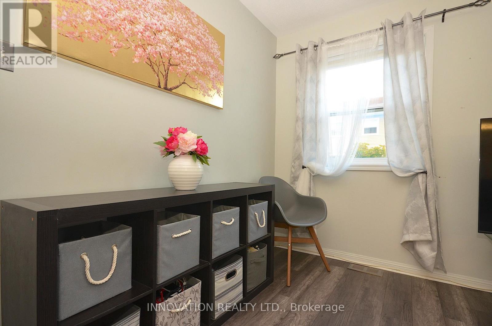 706 Sanibel Private