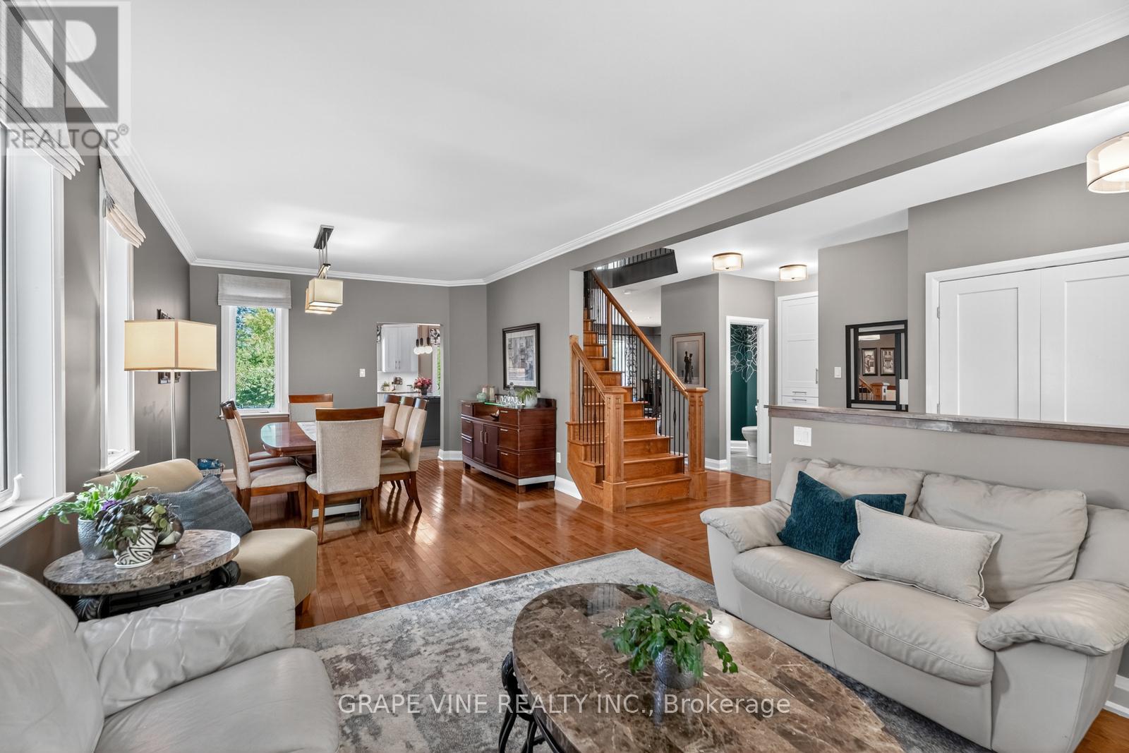 114 Kimpton Drive