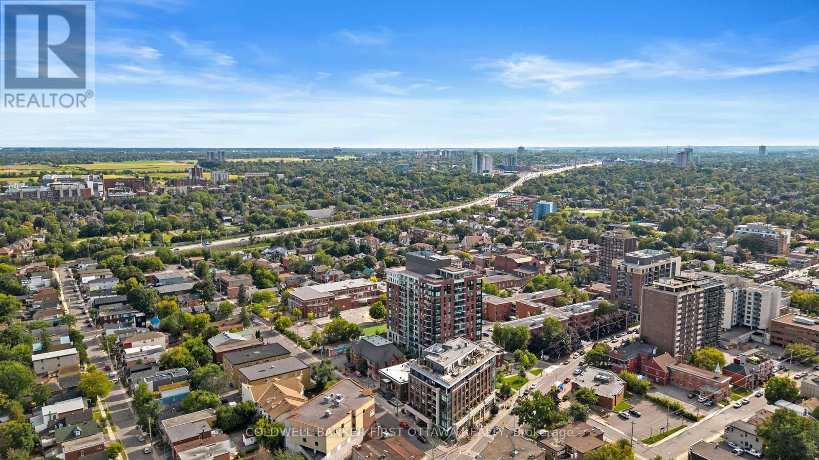 303 - 10 Rosemount Avenue