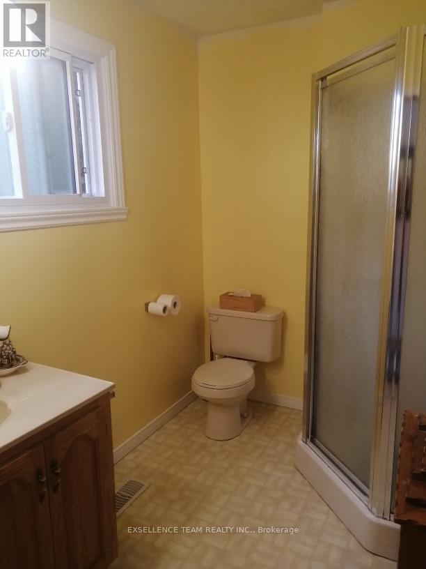 6803 St. Louis Point Road S