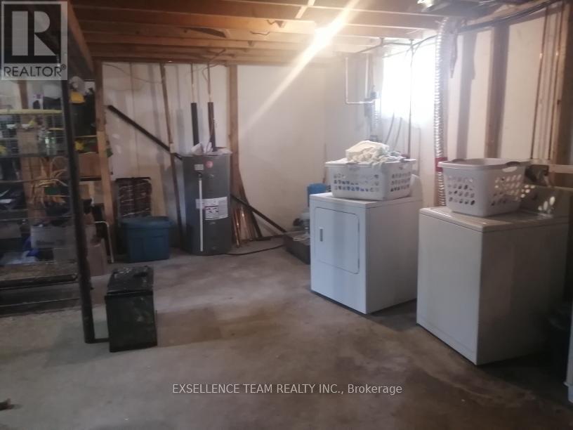 6803 St. Louis Point Road S