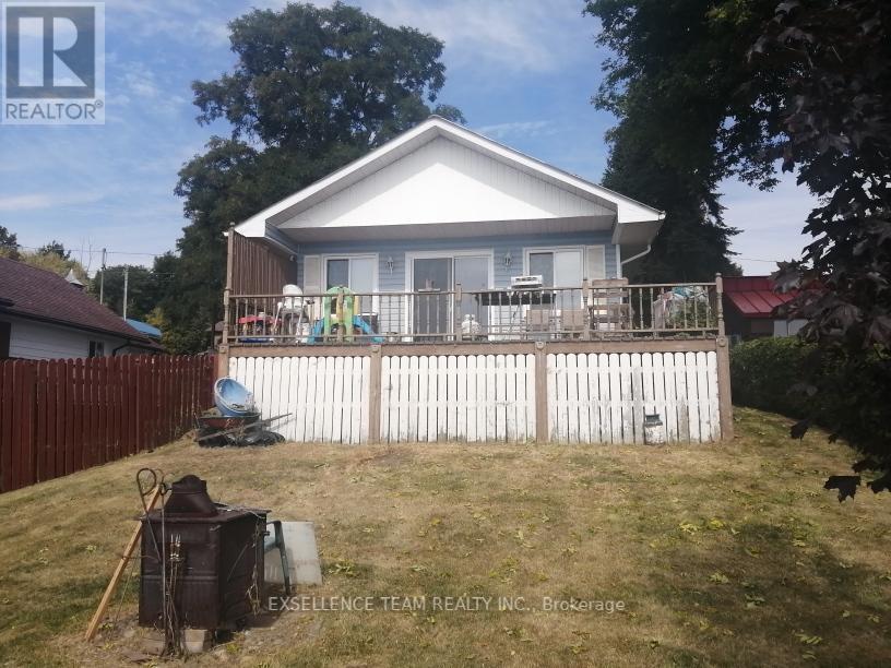 6803 St. Louis Point Road S