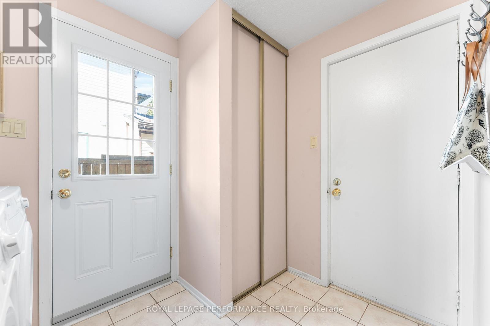 1848 Thistleleaf Crescent
