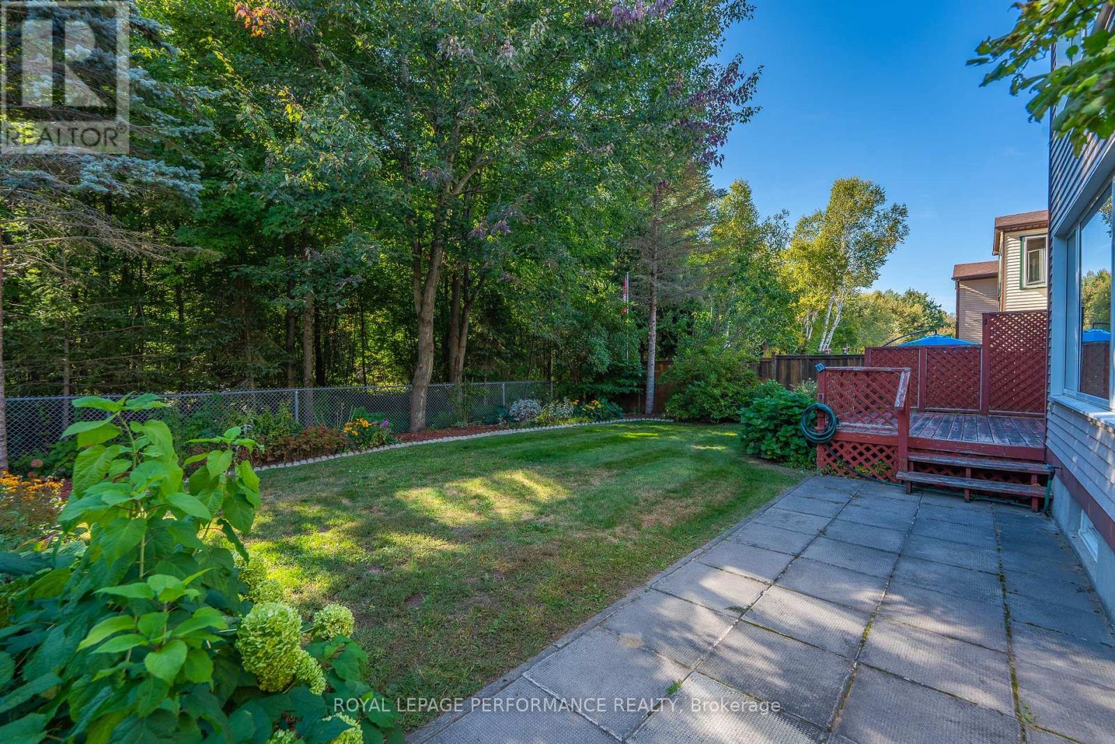 1848 Thistleleaf Crescent