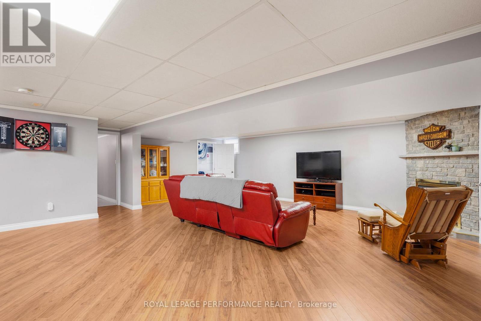 40 Faucher Boulevard