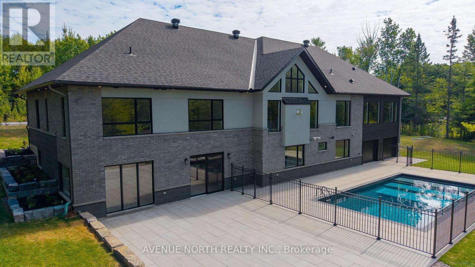 135 Cherryhill Drive