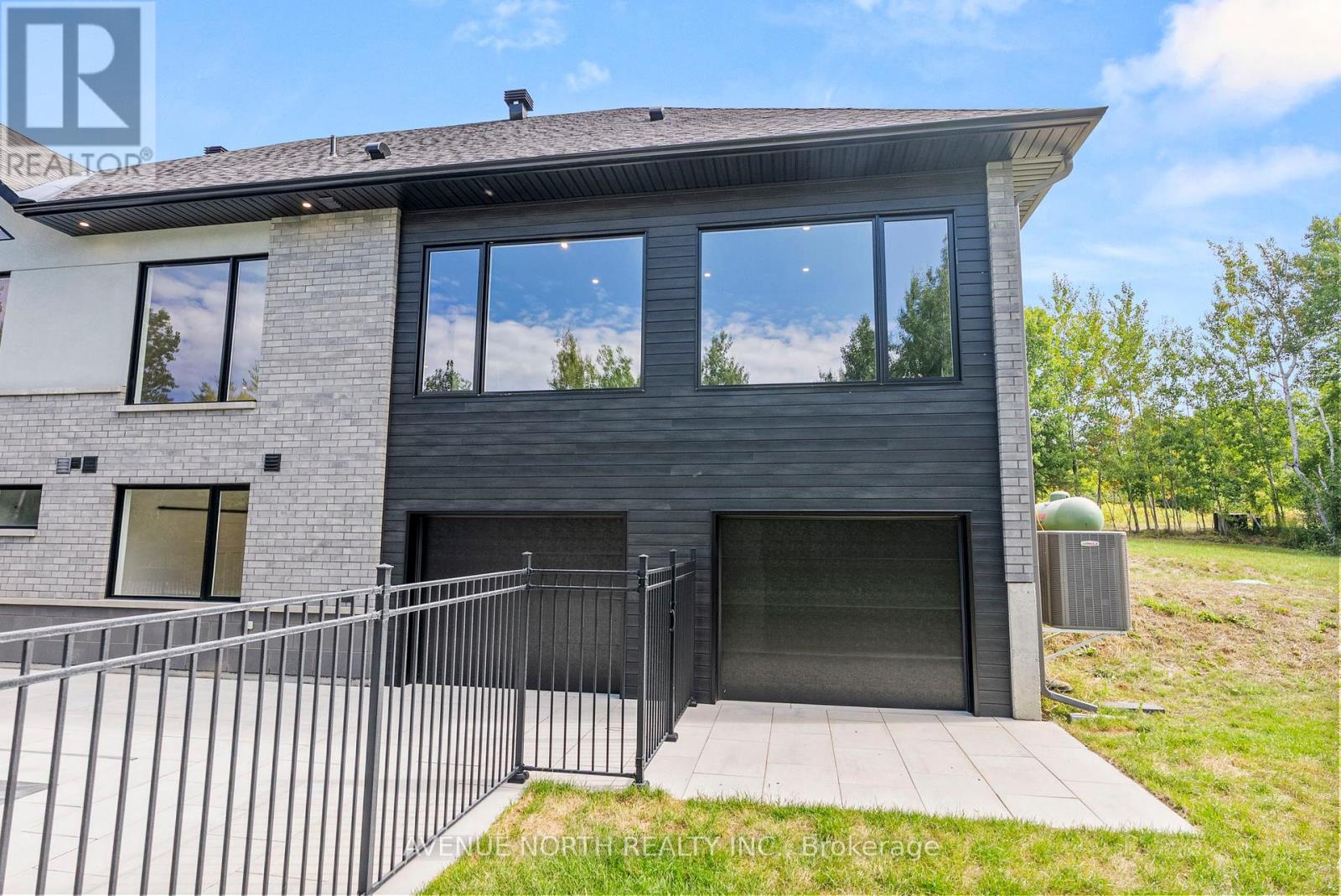 135 Cherryhill Drive