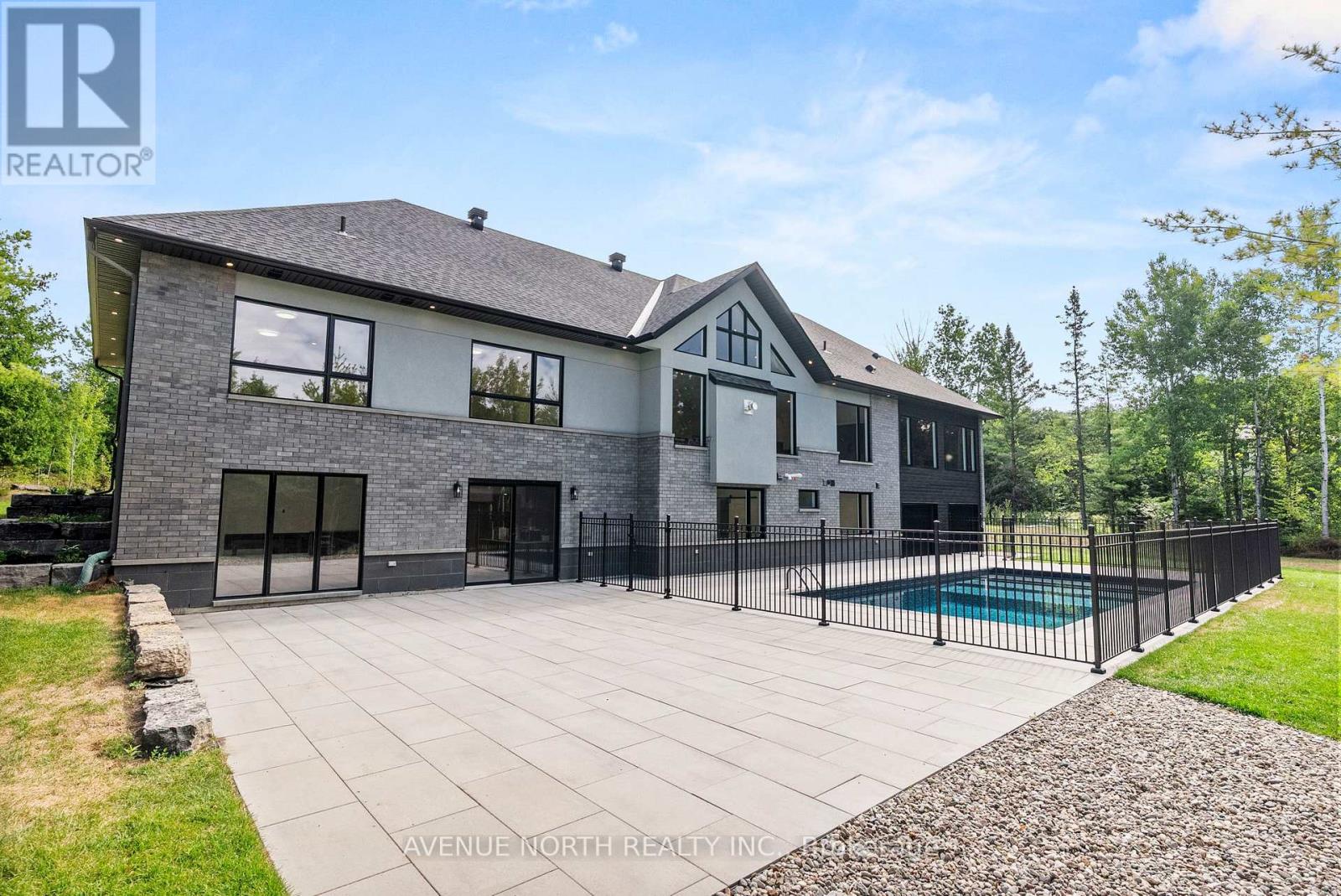 135 Cherryhill Drive