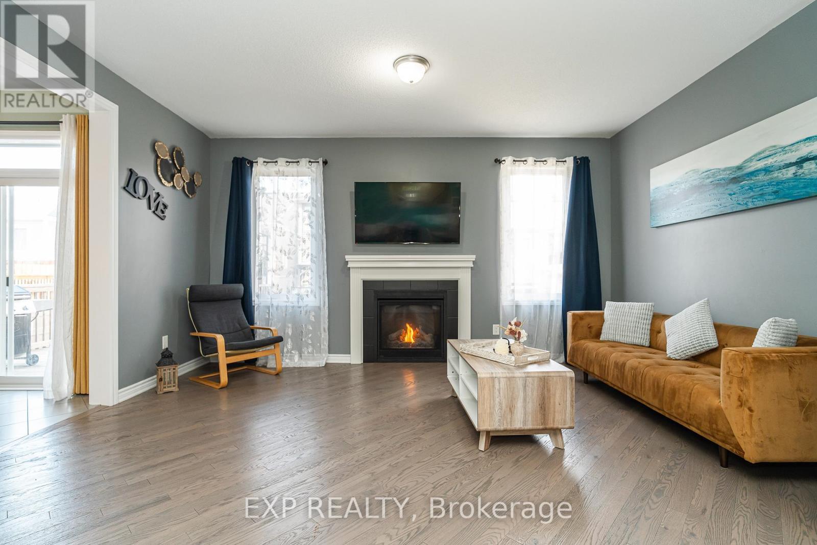 722 Devario Crescent