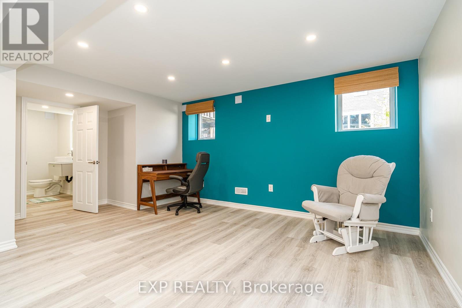 722 Devario Crescent
