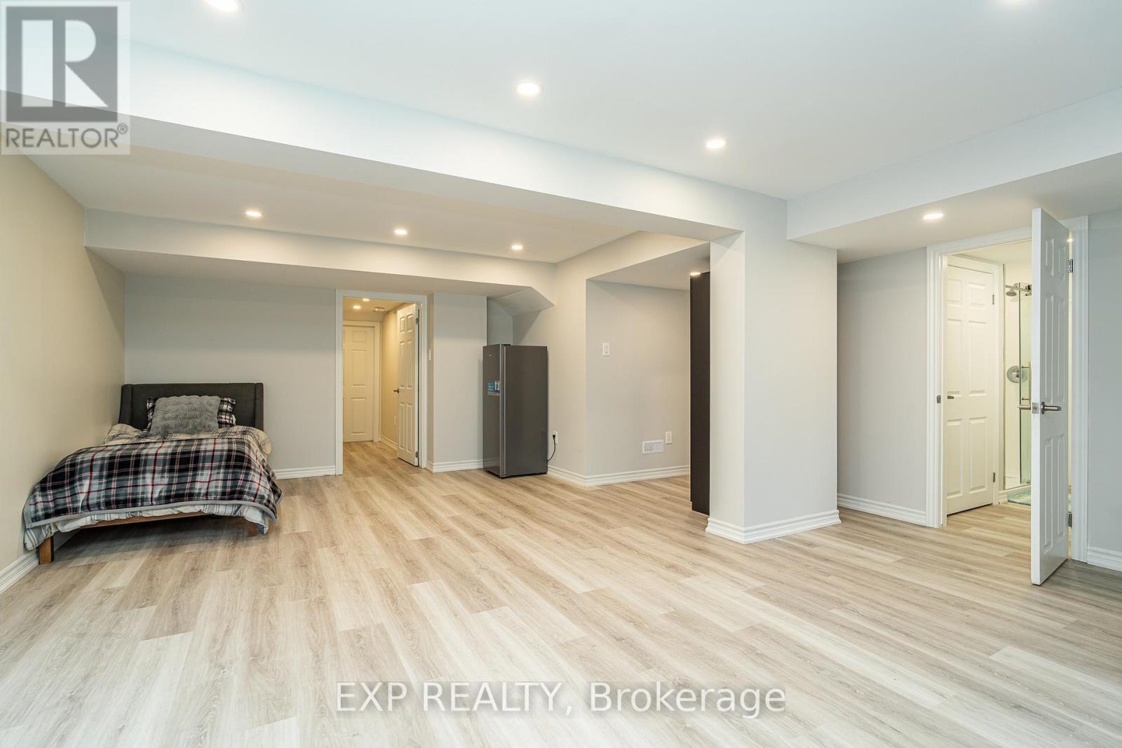 722 Devario Crescent