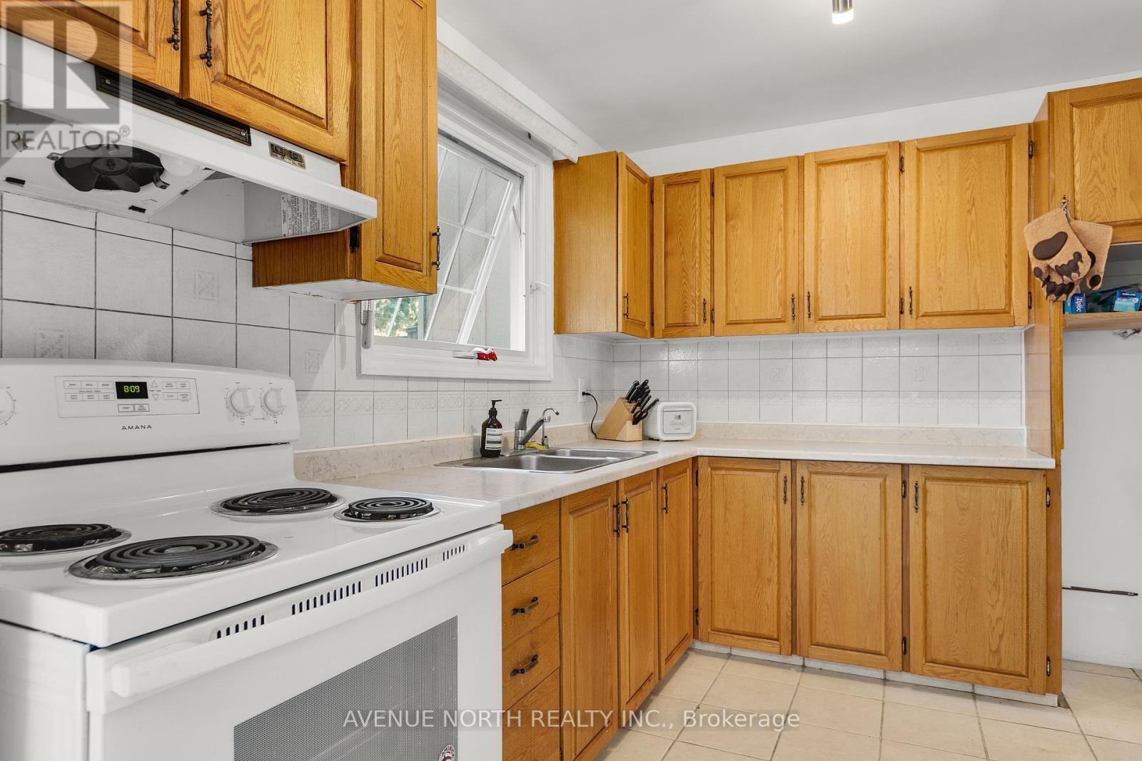 64 - 3260 Southgate Road