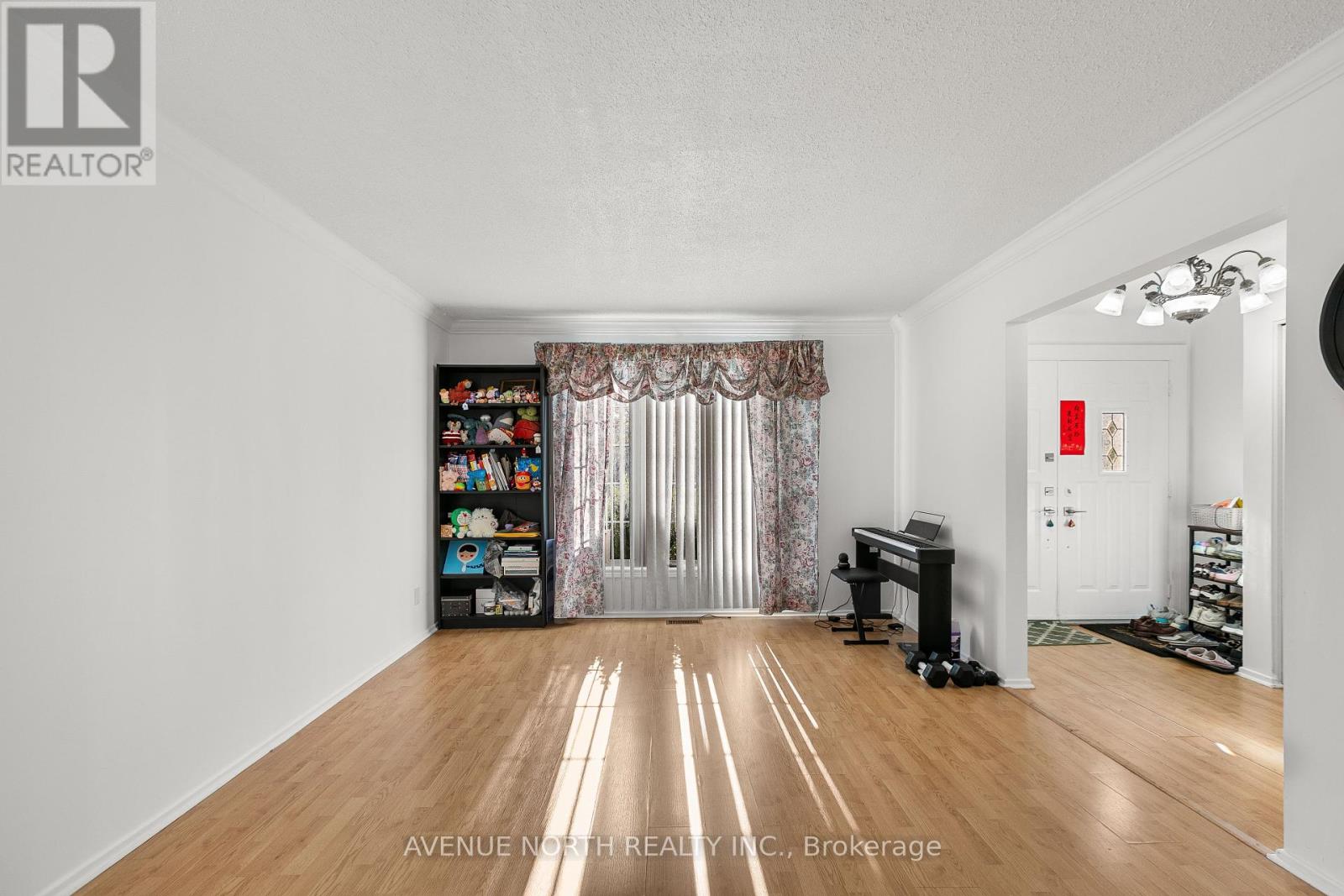 64 - 3260 Southgate Road