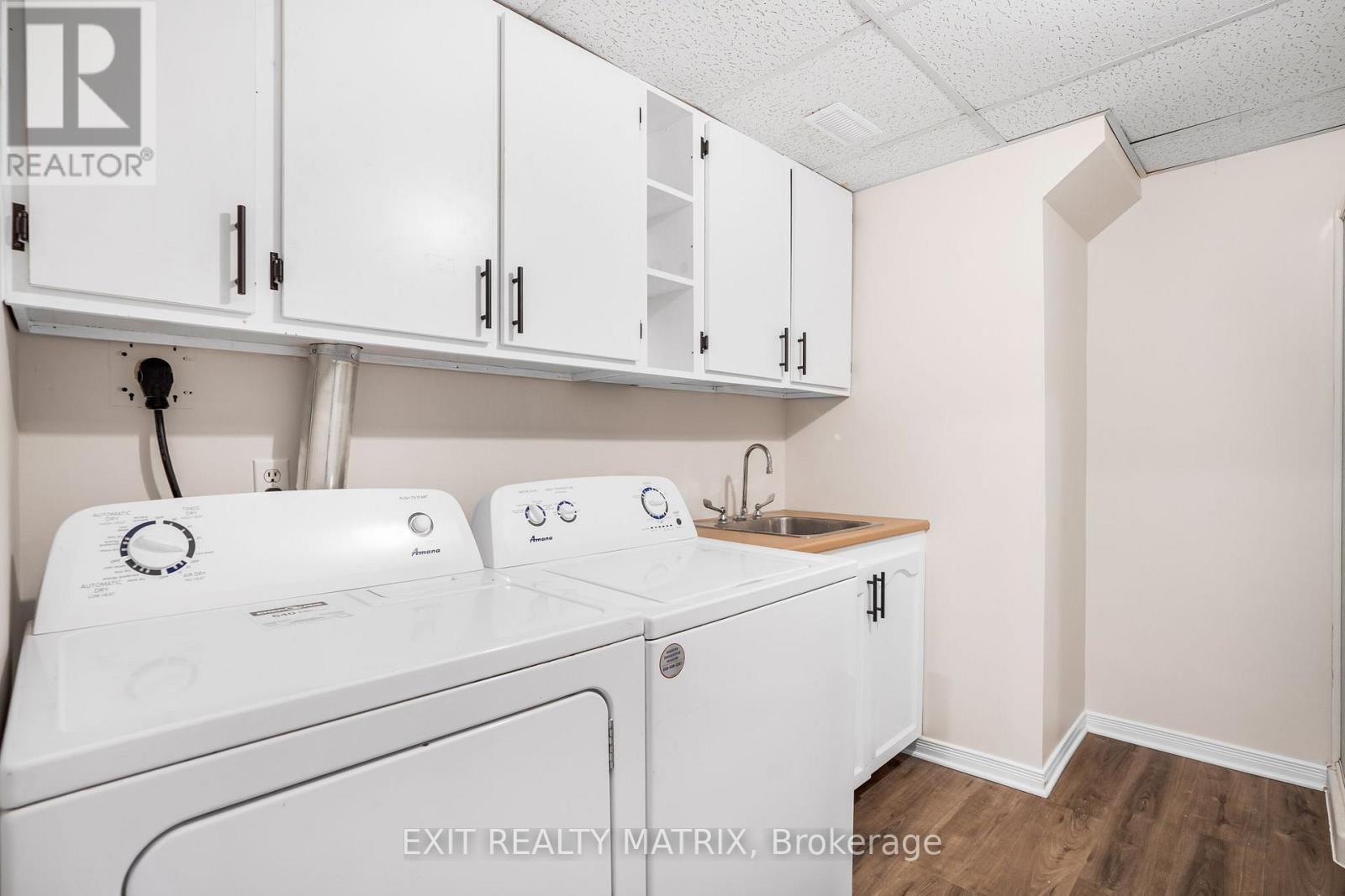 58 Castlebeau Street