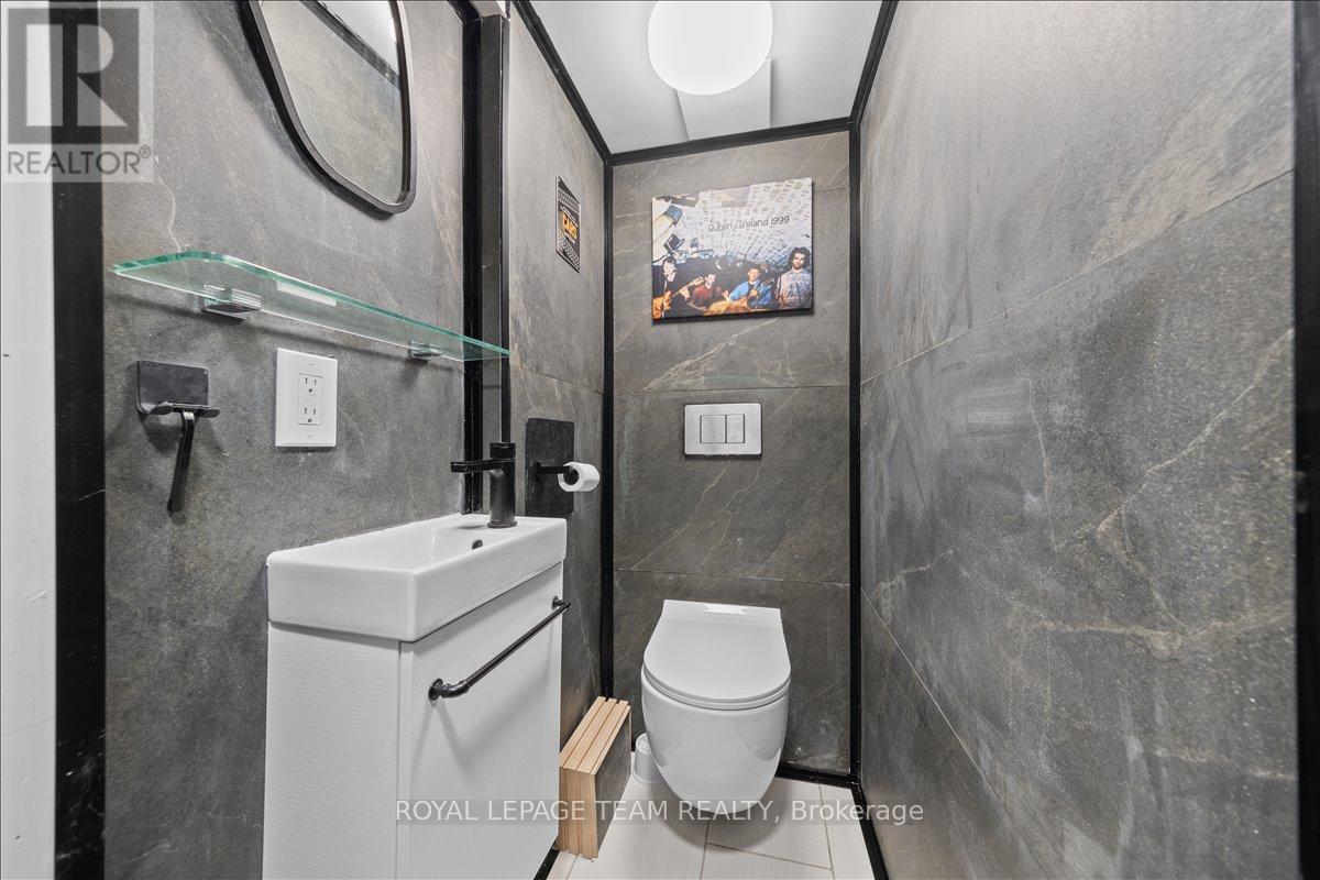 1371 Pebble Road