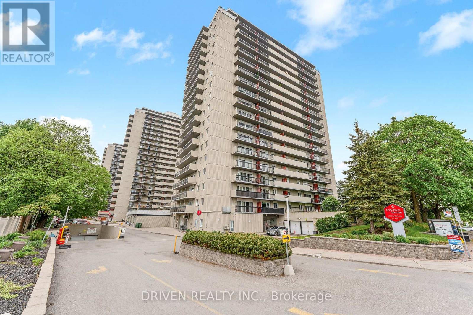 158 A Mcarthur Avenue