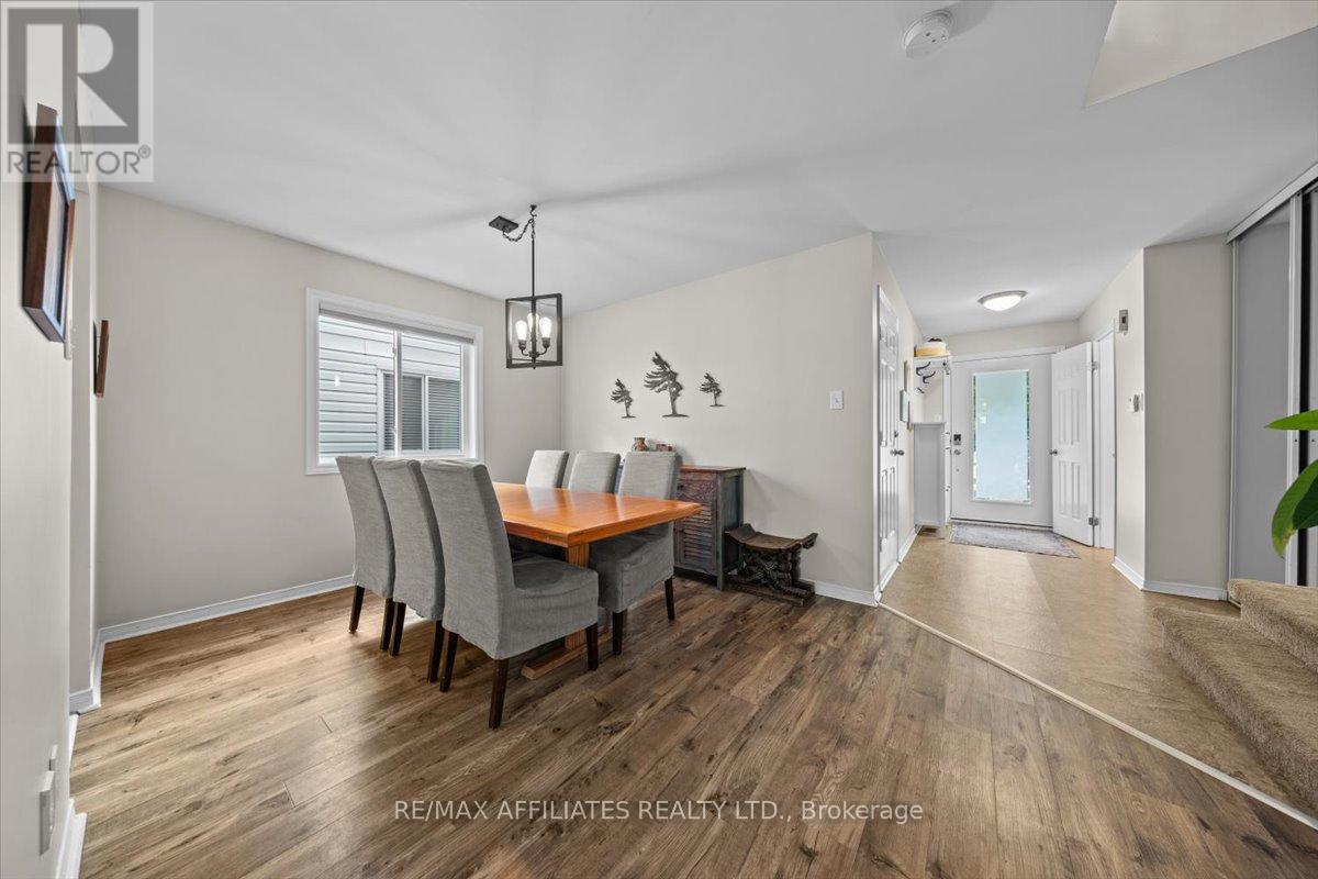 93 Springcreek Crescent