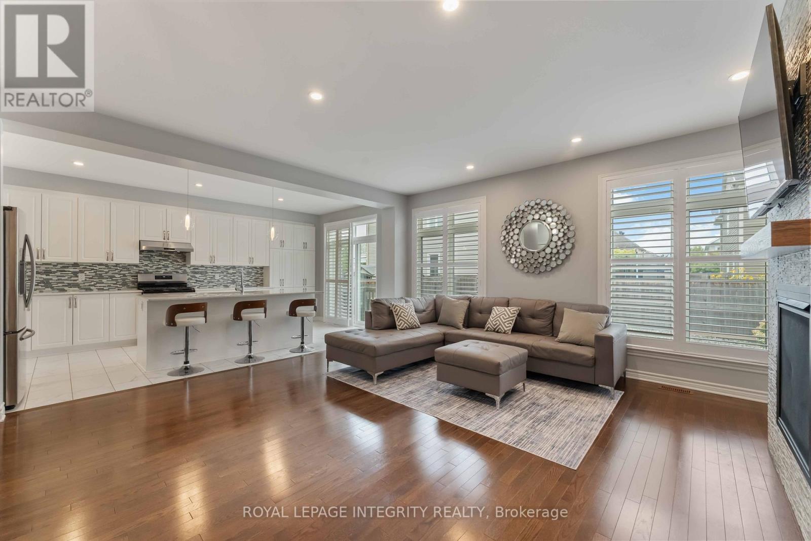 563 Egret Way
