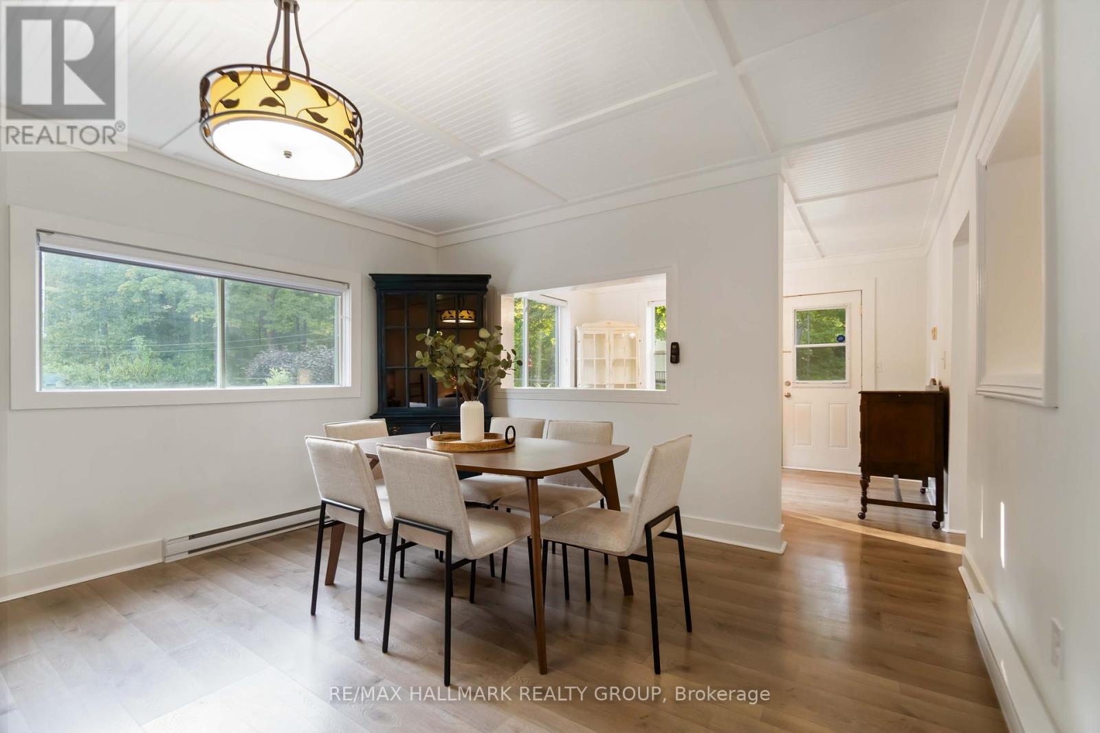 6 Algonkin Trail