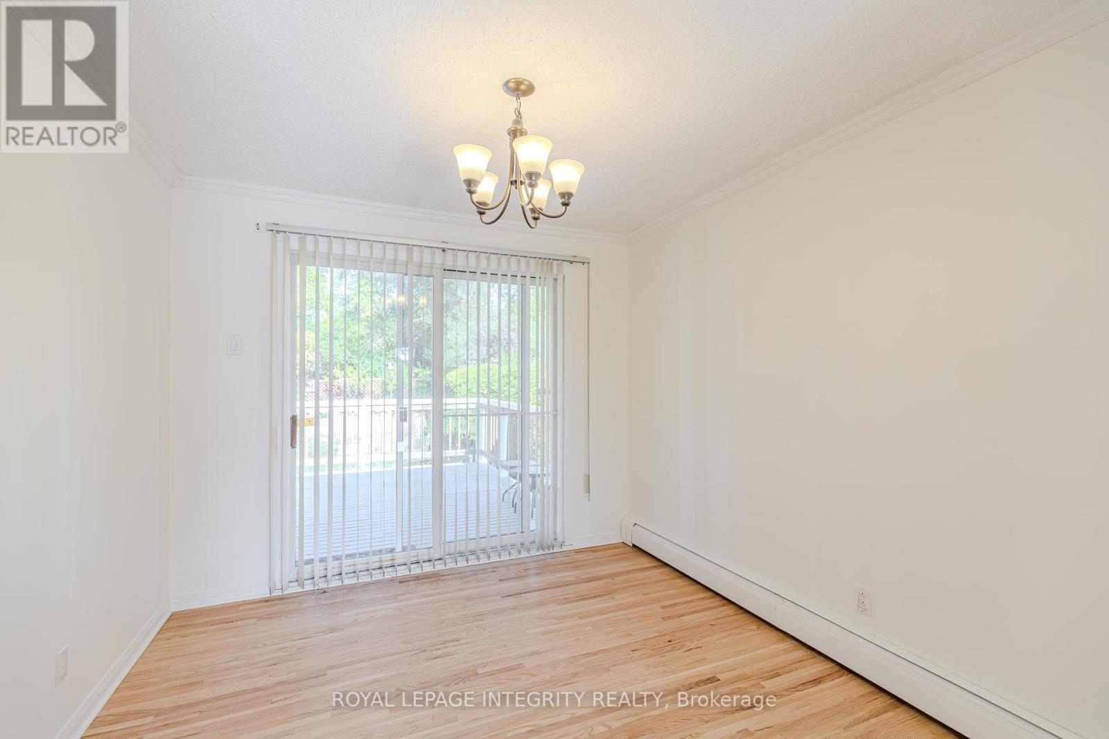 135 Desmond Avenue