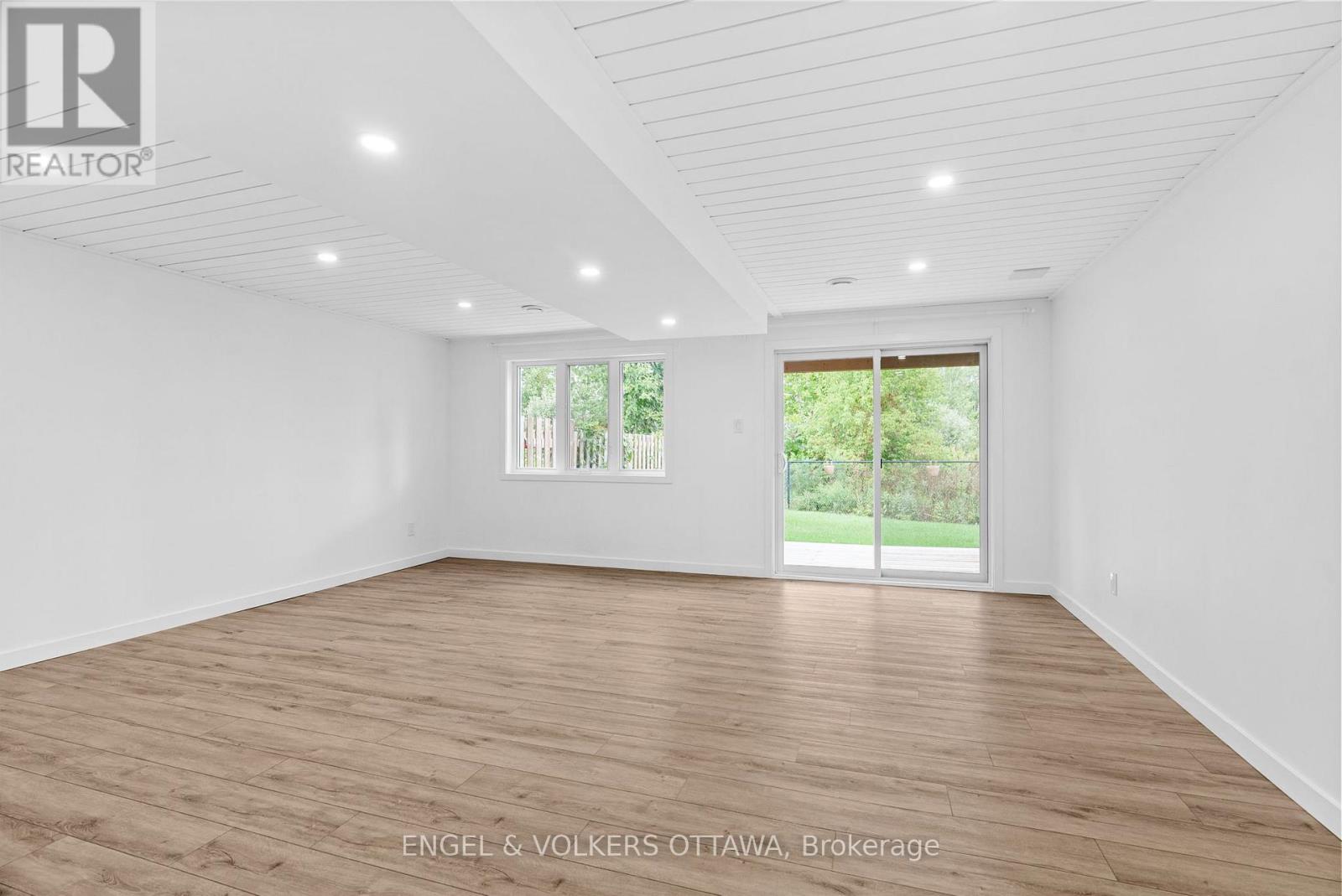 2269 Marble Crescent