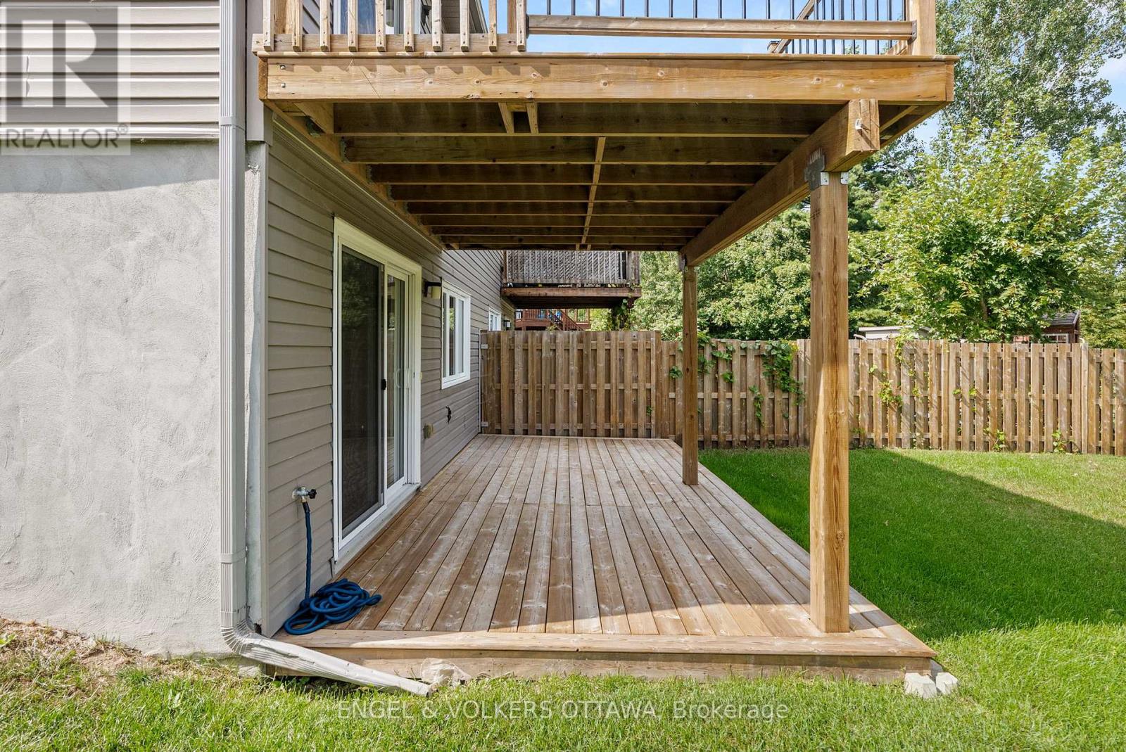 2269 Marble Crescent