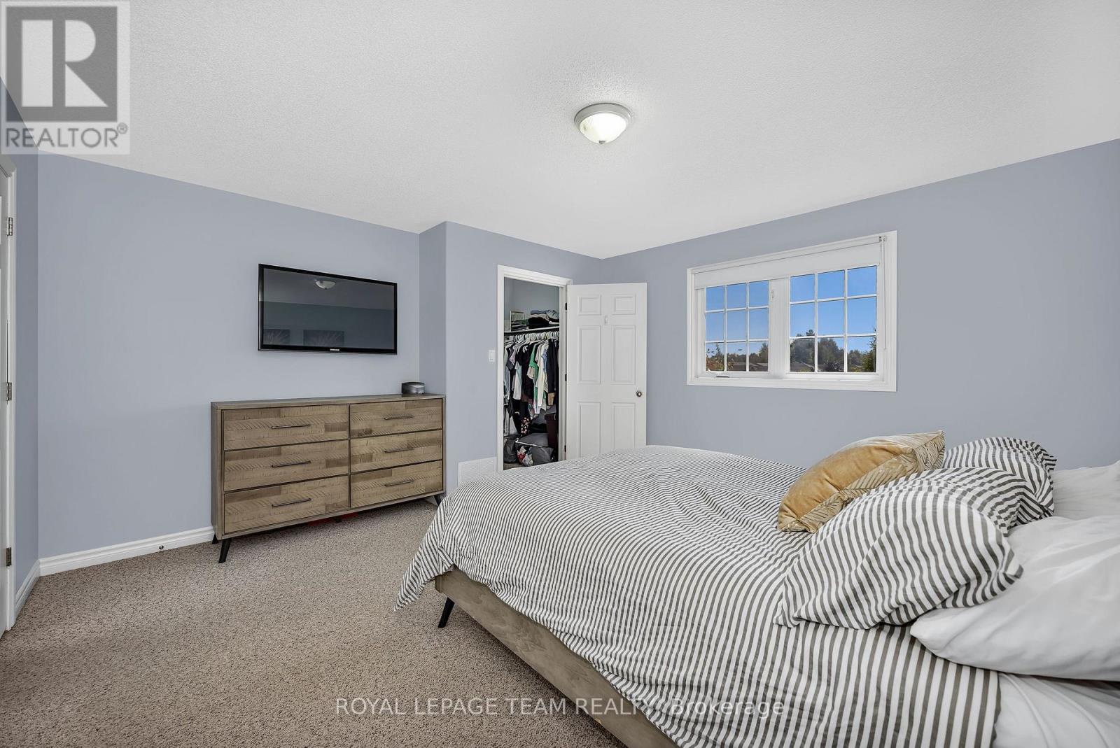 111 Raina Way