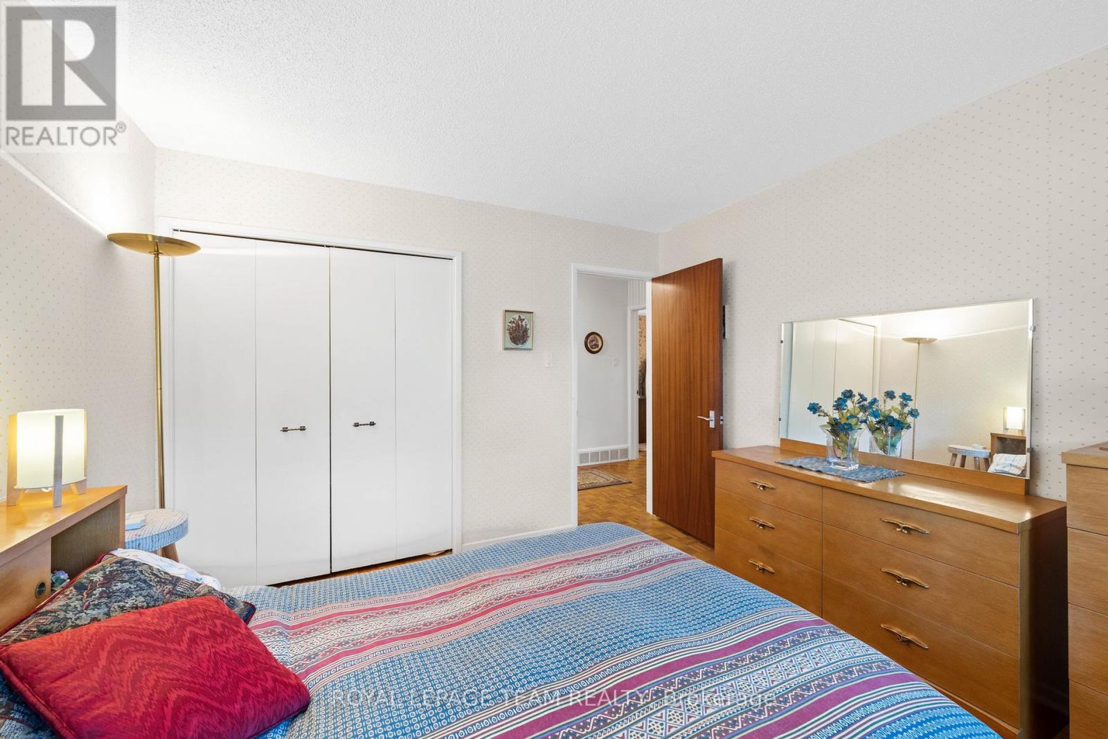 22 Pellan Crescent