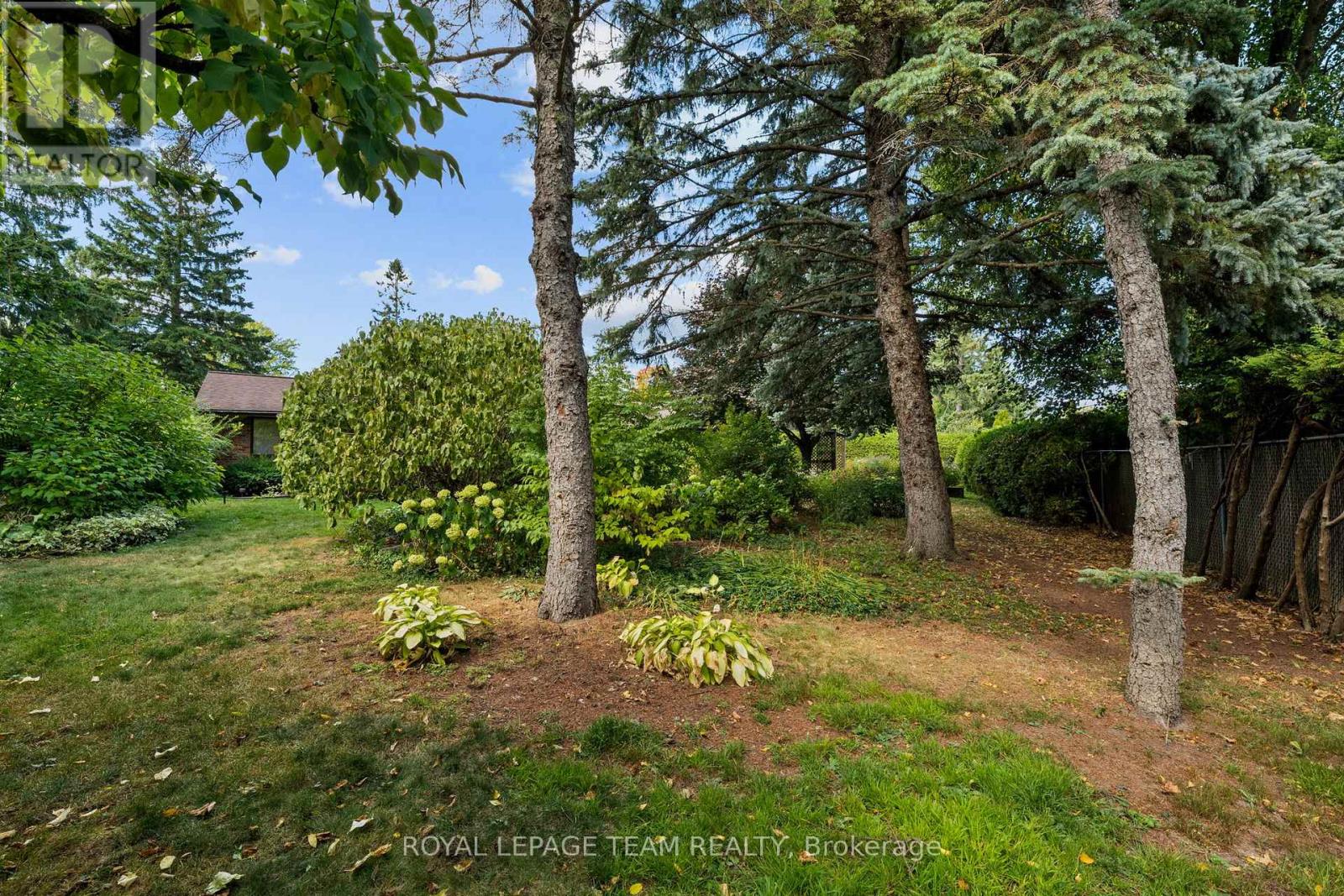 22 Pellan Crescent