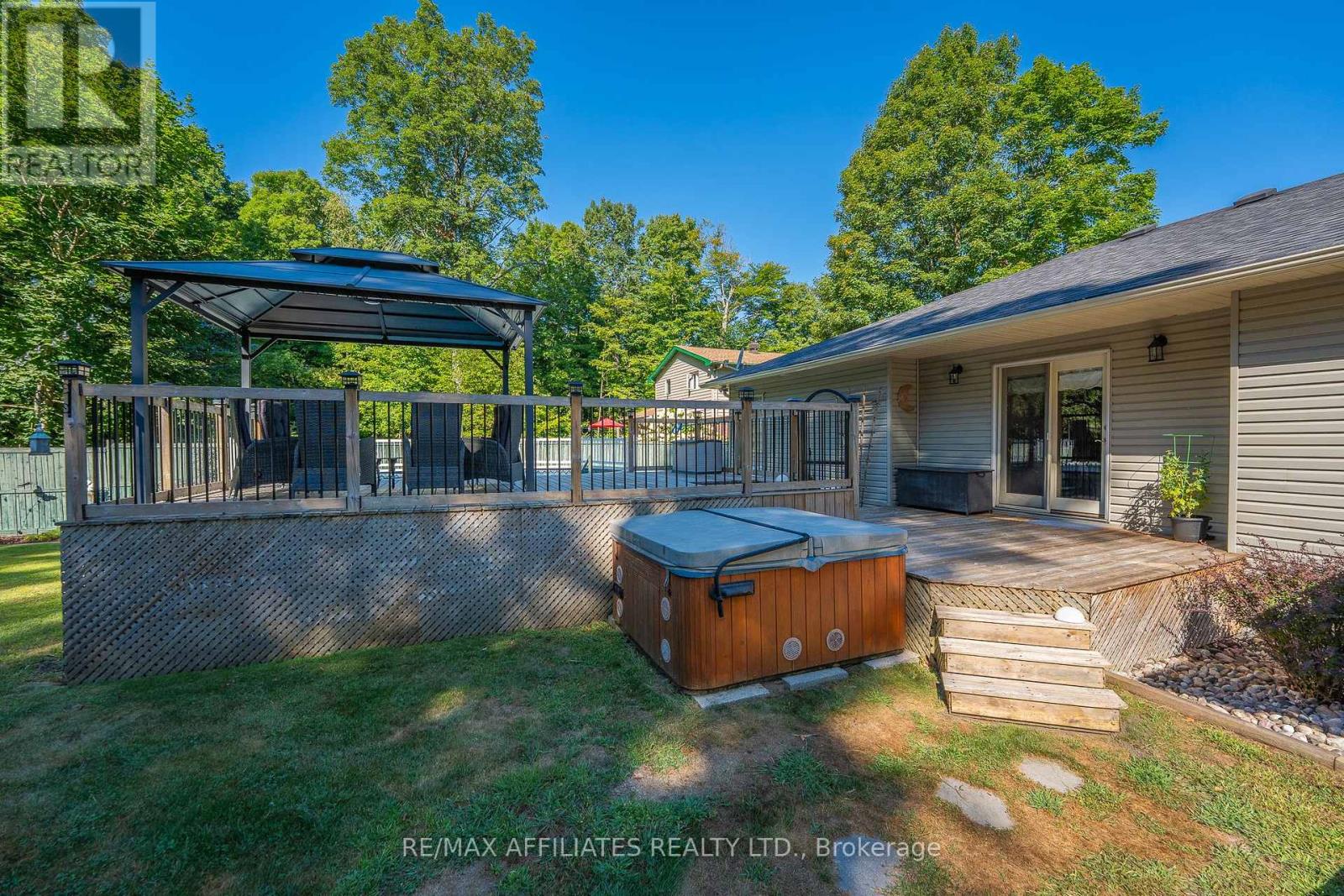 355 Riverwood Drive
