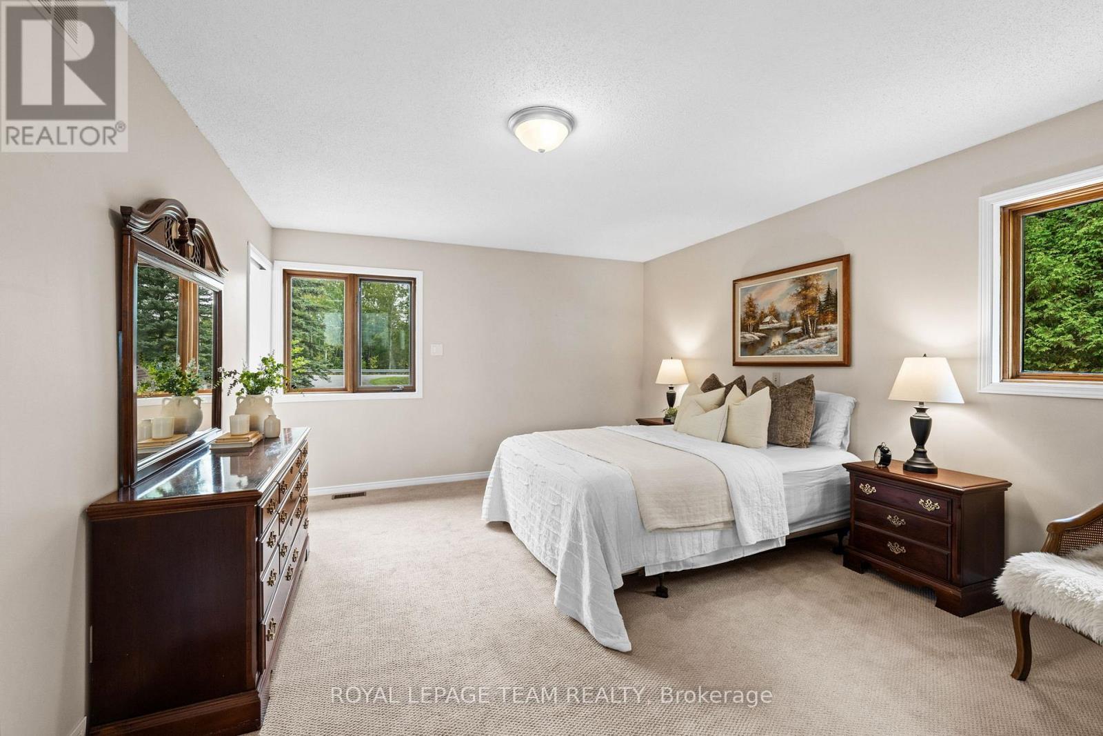 1376 River Road
