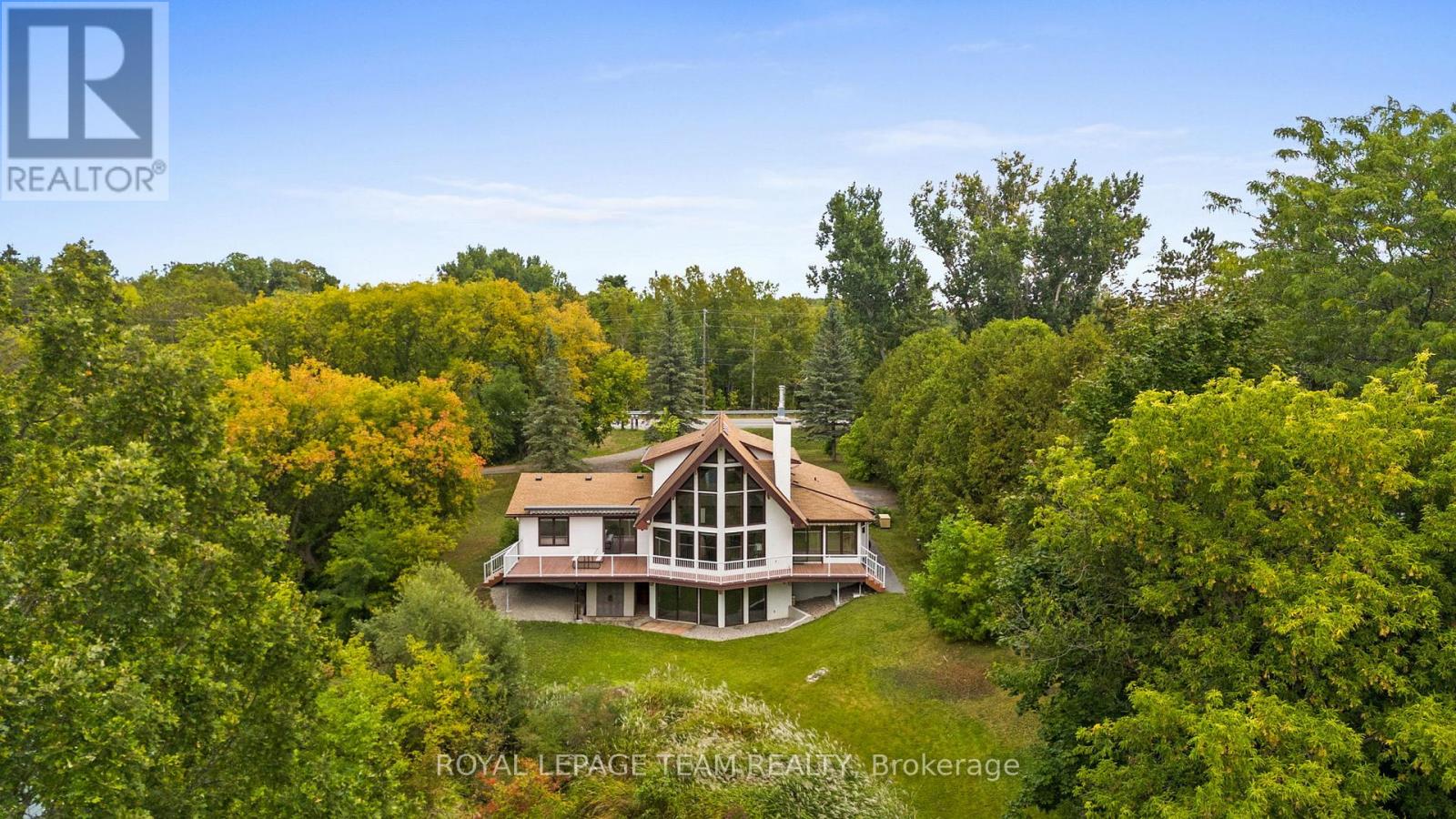 1376 River Road