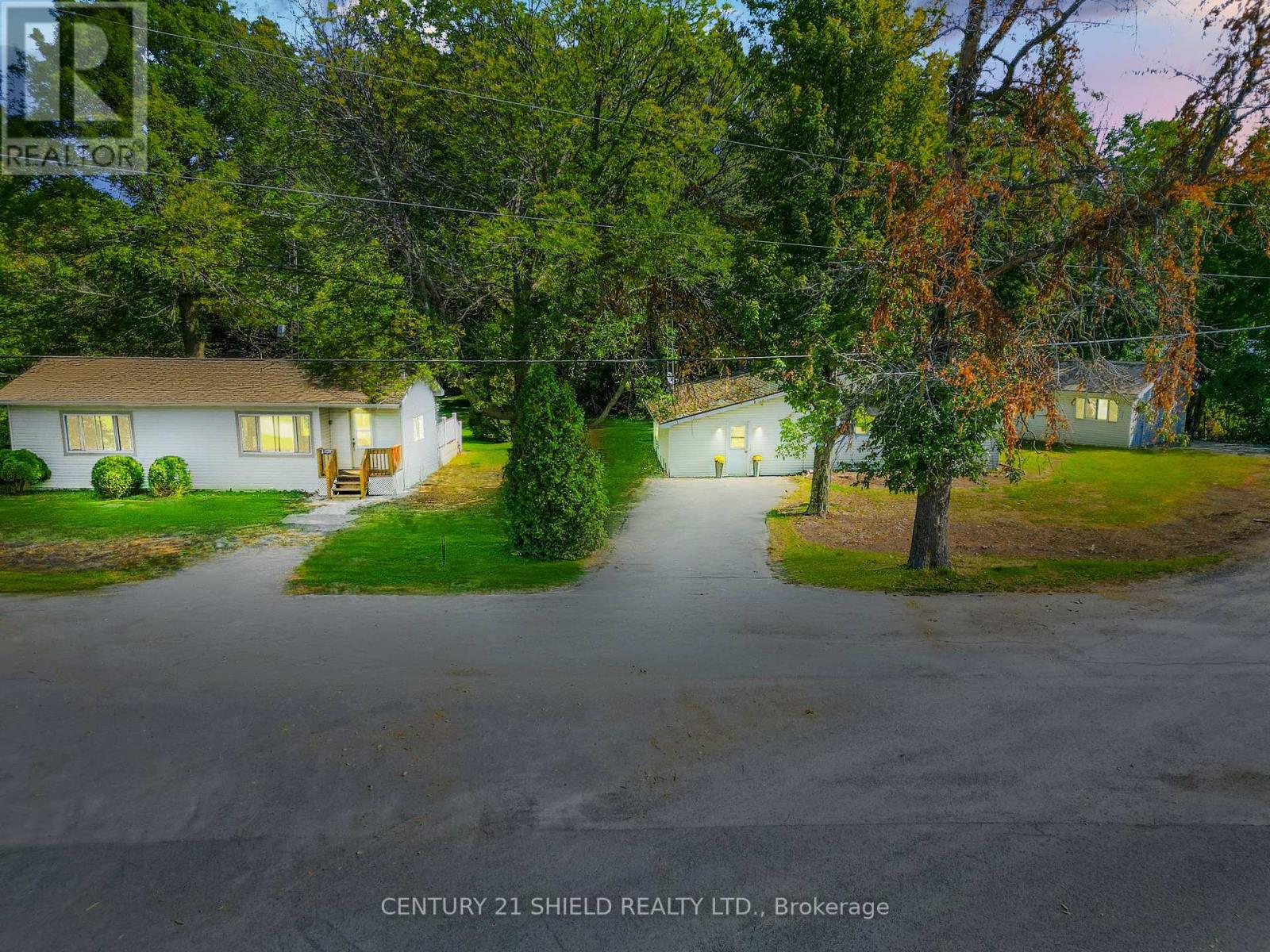 6261 - 911 - 6259 67th Avenue