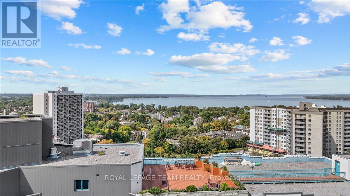 1101 - 1025 Grenon Avenue