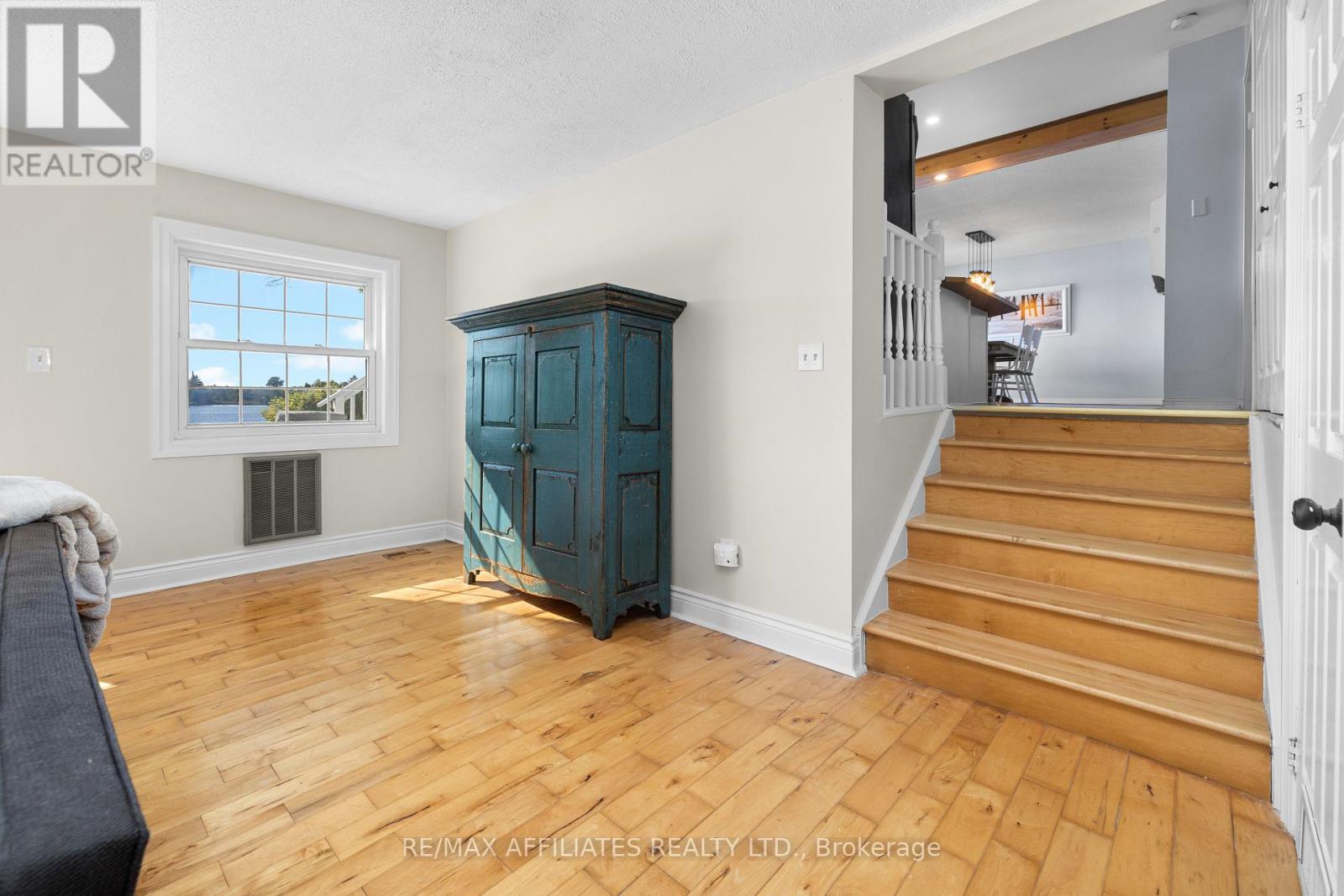 363 Hardwood Ridge Road
