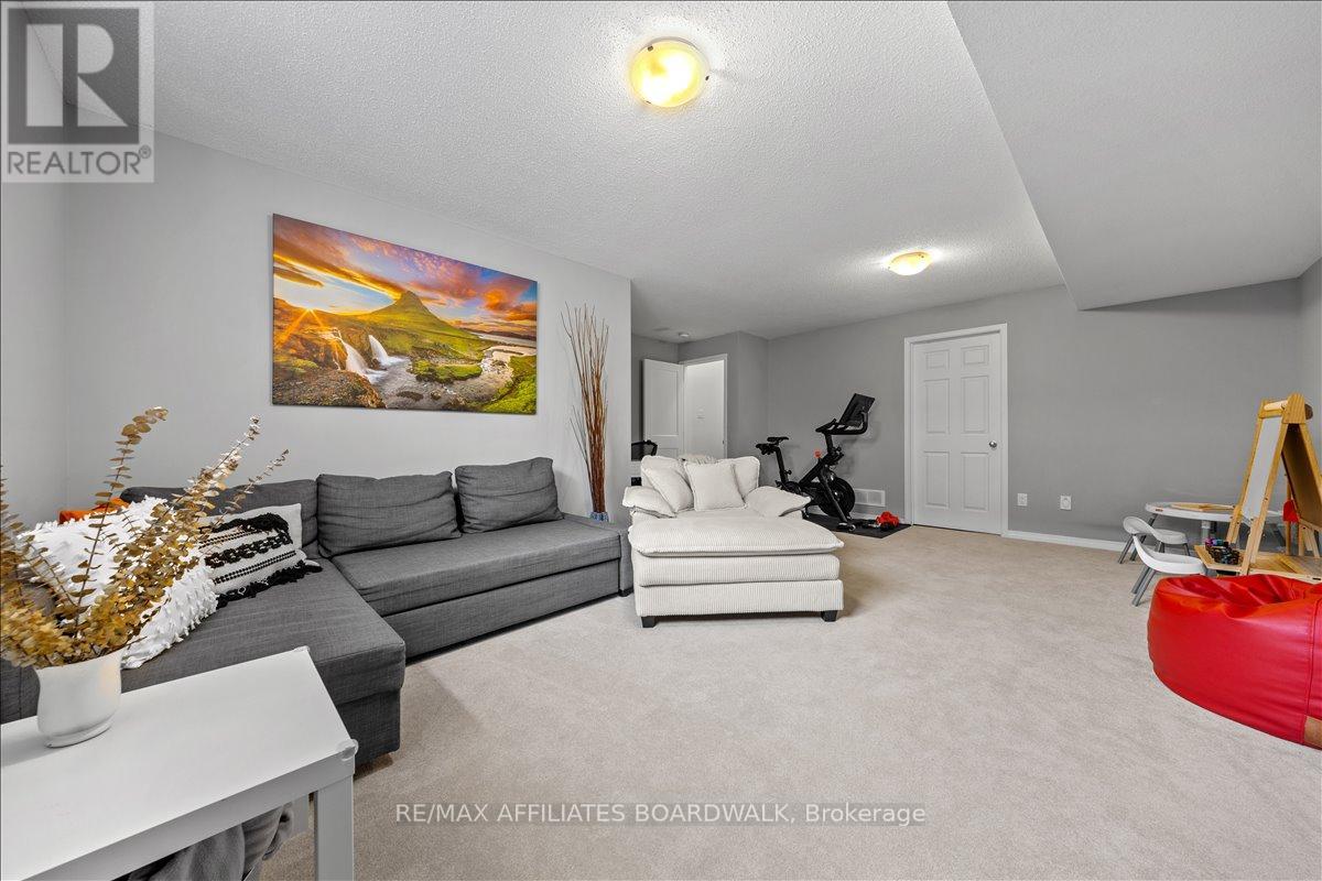 525 Dressage Avenue