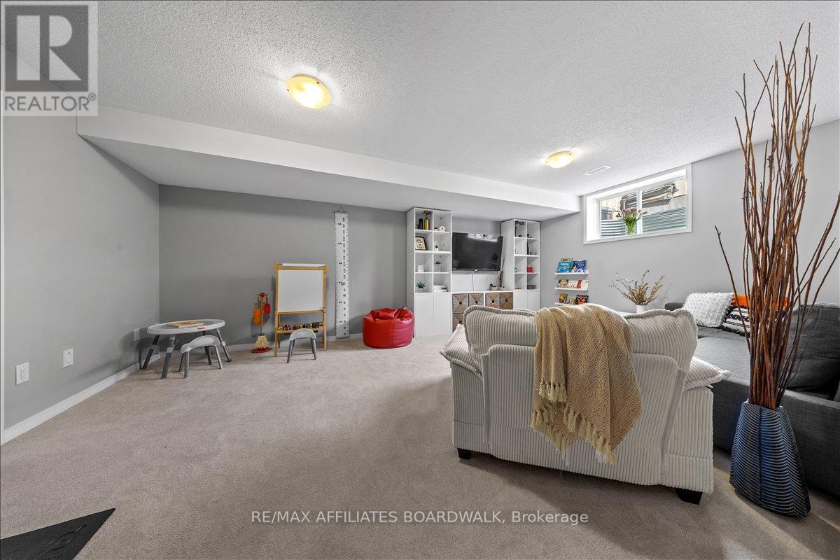 525 Dressage Avenue