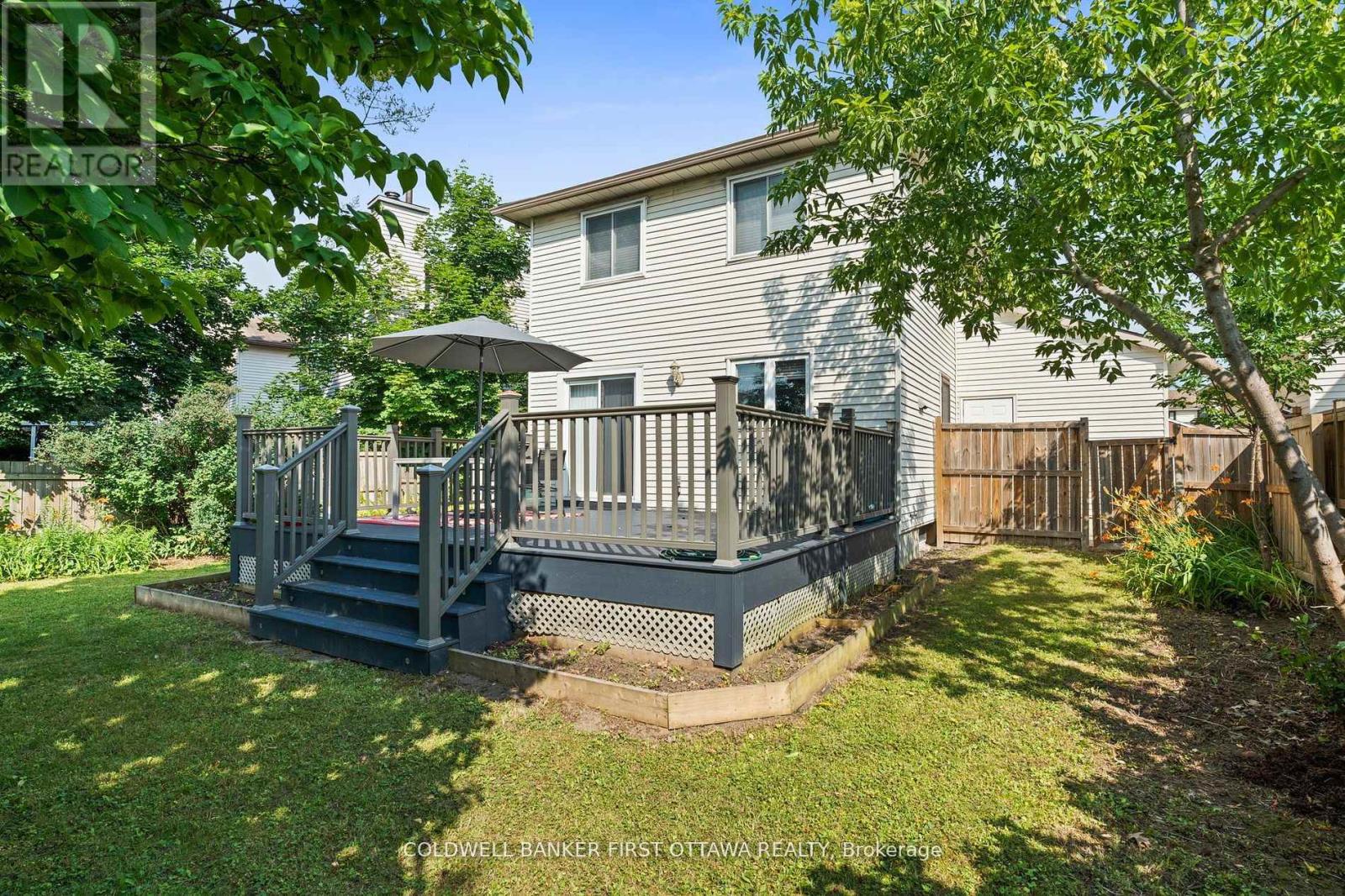 1883 Des Prairies Avenue