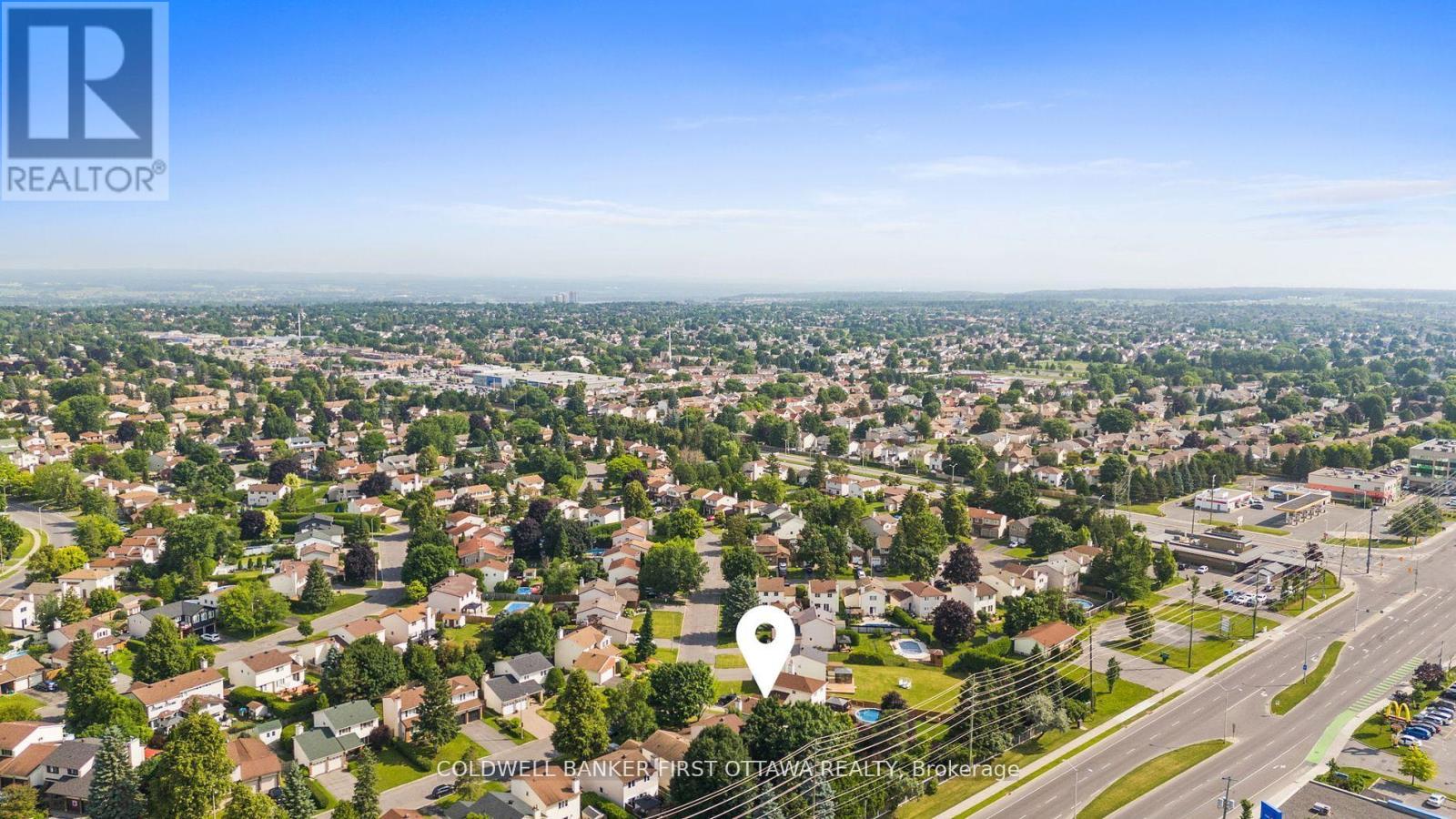 1883 Des Prairies Avenue