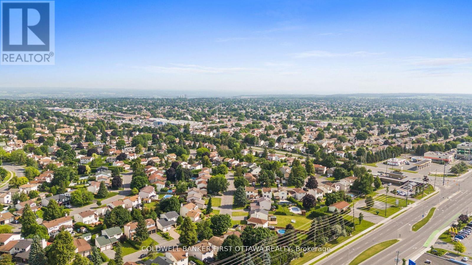 1883 Des Prairies Avenue