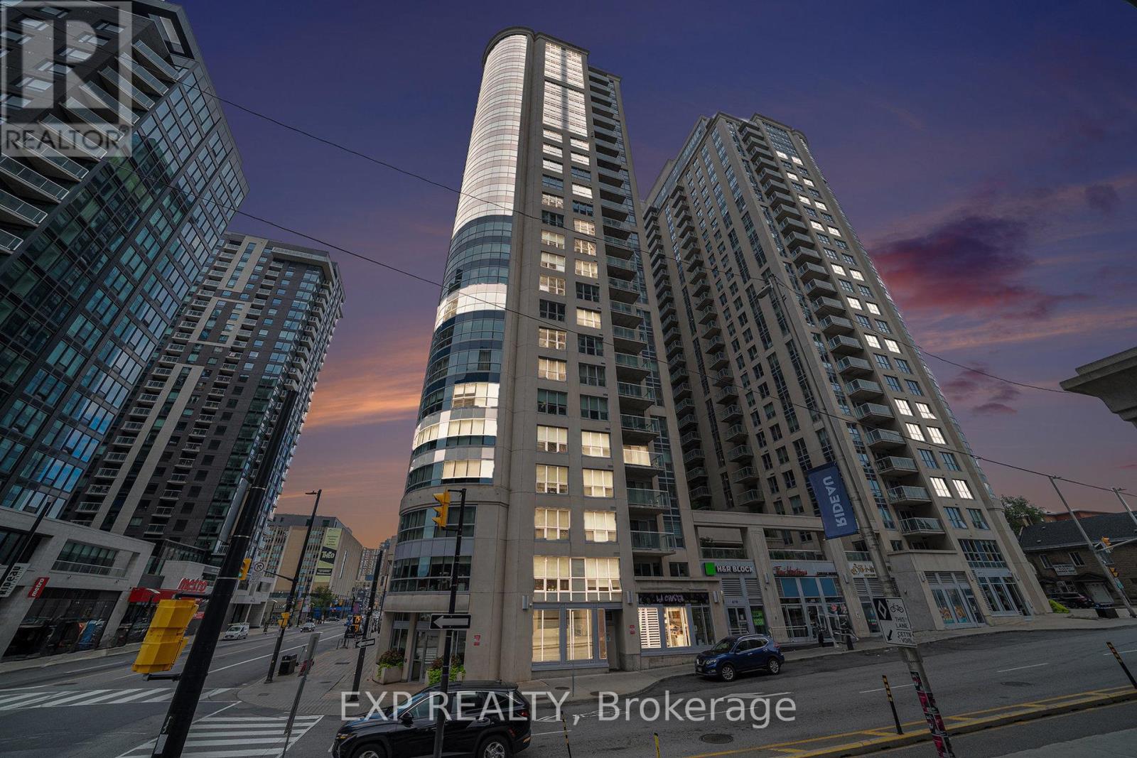2509 - 242 Rideau Street