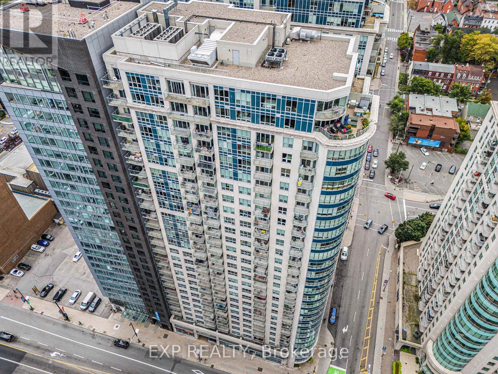 2509 - 242 Rideau Street