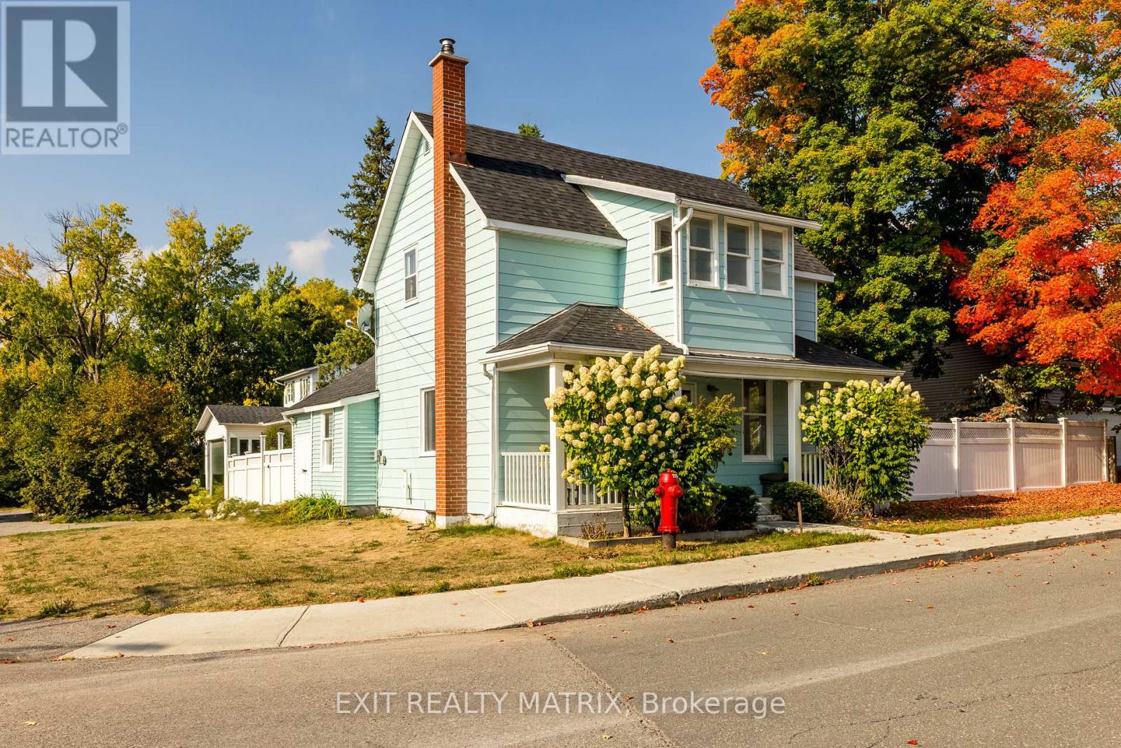266 Ann Street