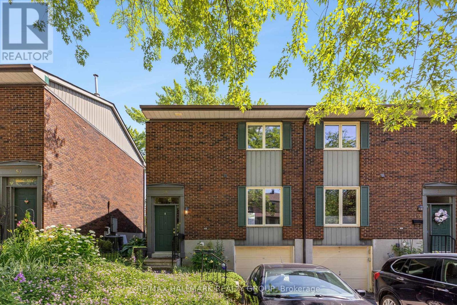 55 River Garden Private