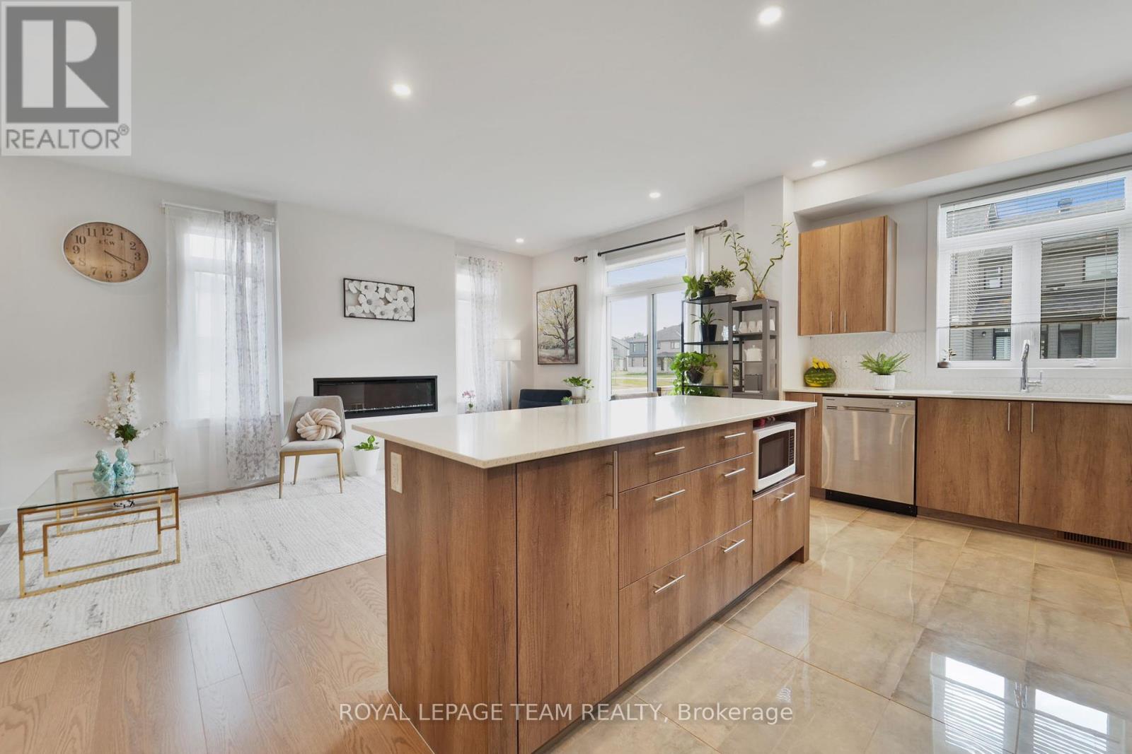91 Heirloom Street
